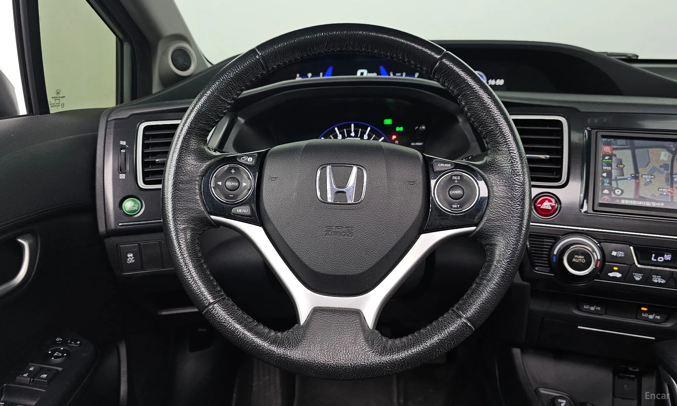 Honda Civic превью 13