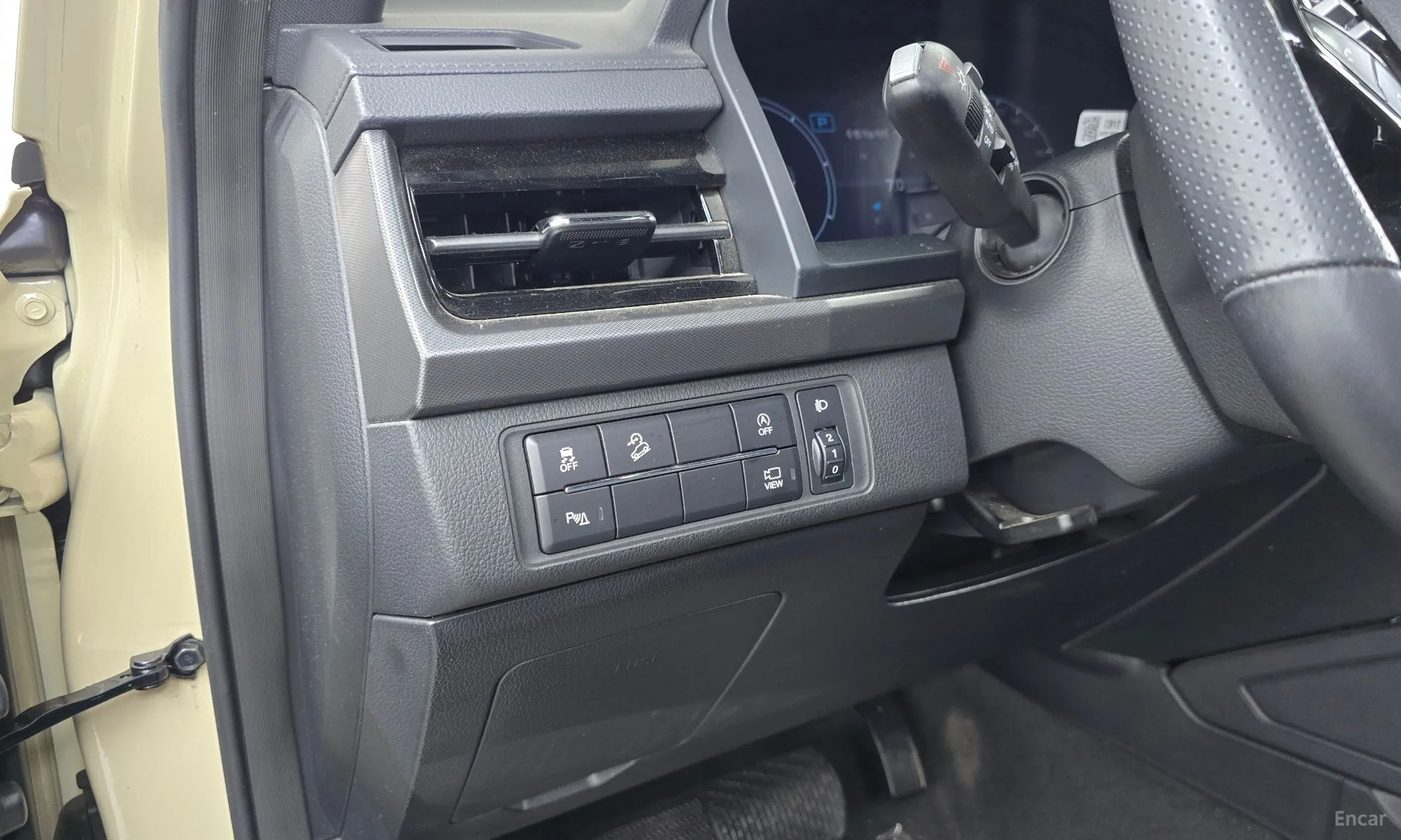 KG Mobility (SsangYong) Rexton Sports превью 16