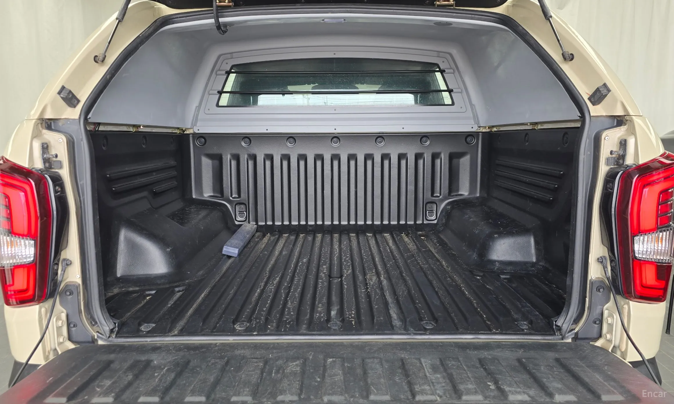 KG Mobility (SsangYong) Rexton Sports превью 20