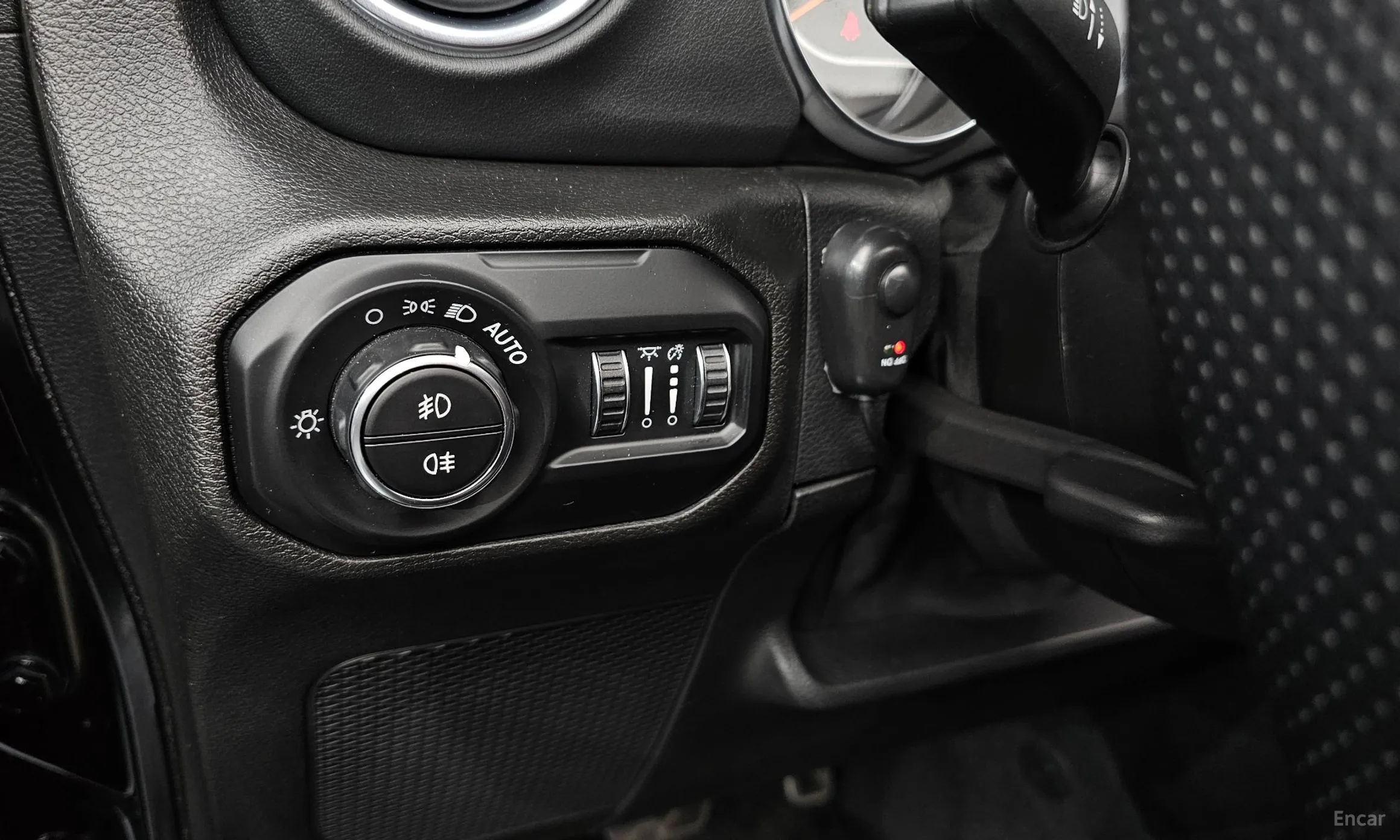 Jeep Wrangler (JL) превью 14