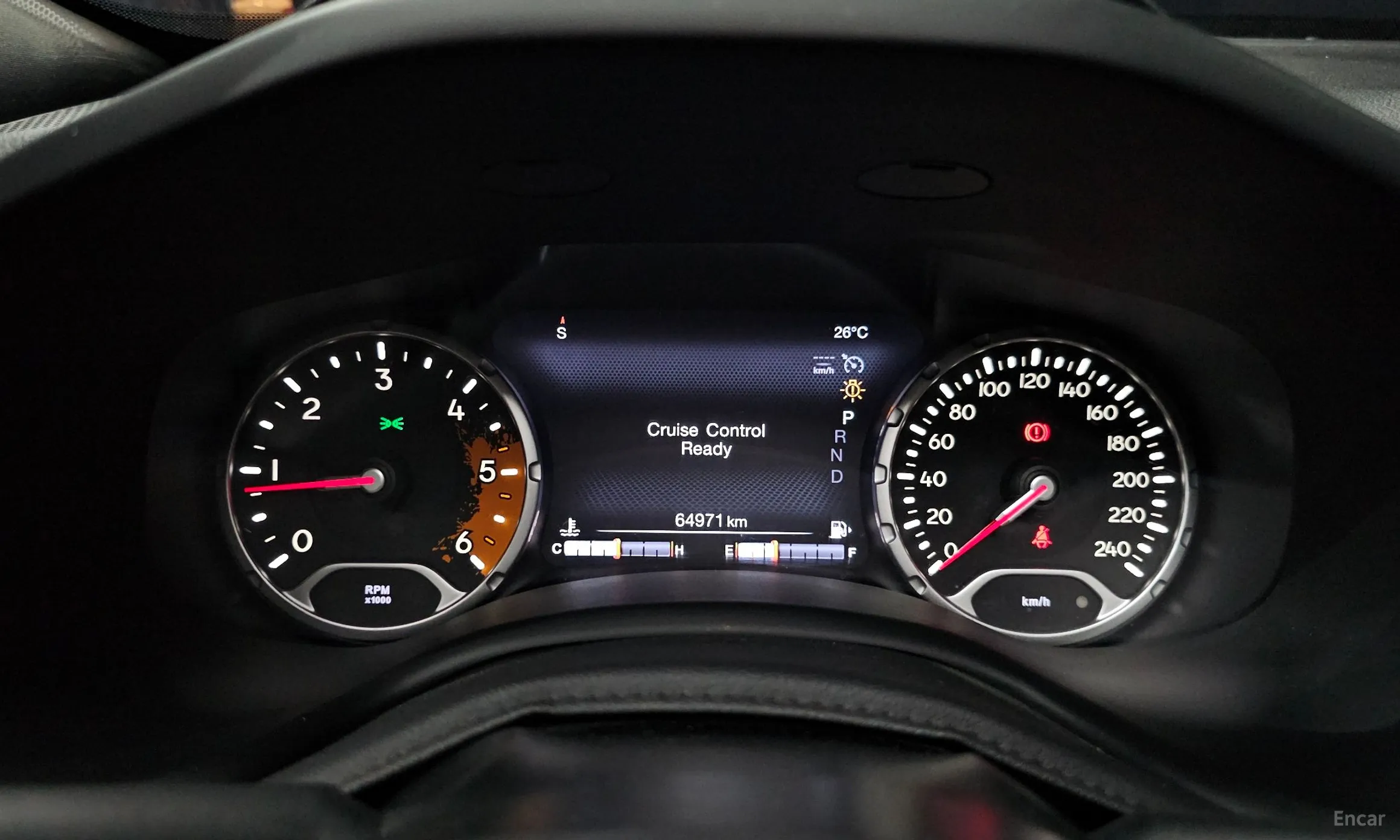 Jeep Renegade превью 8
