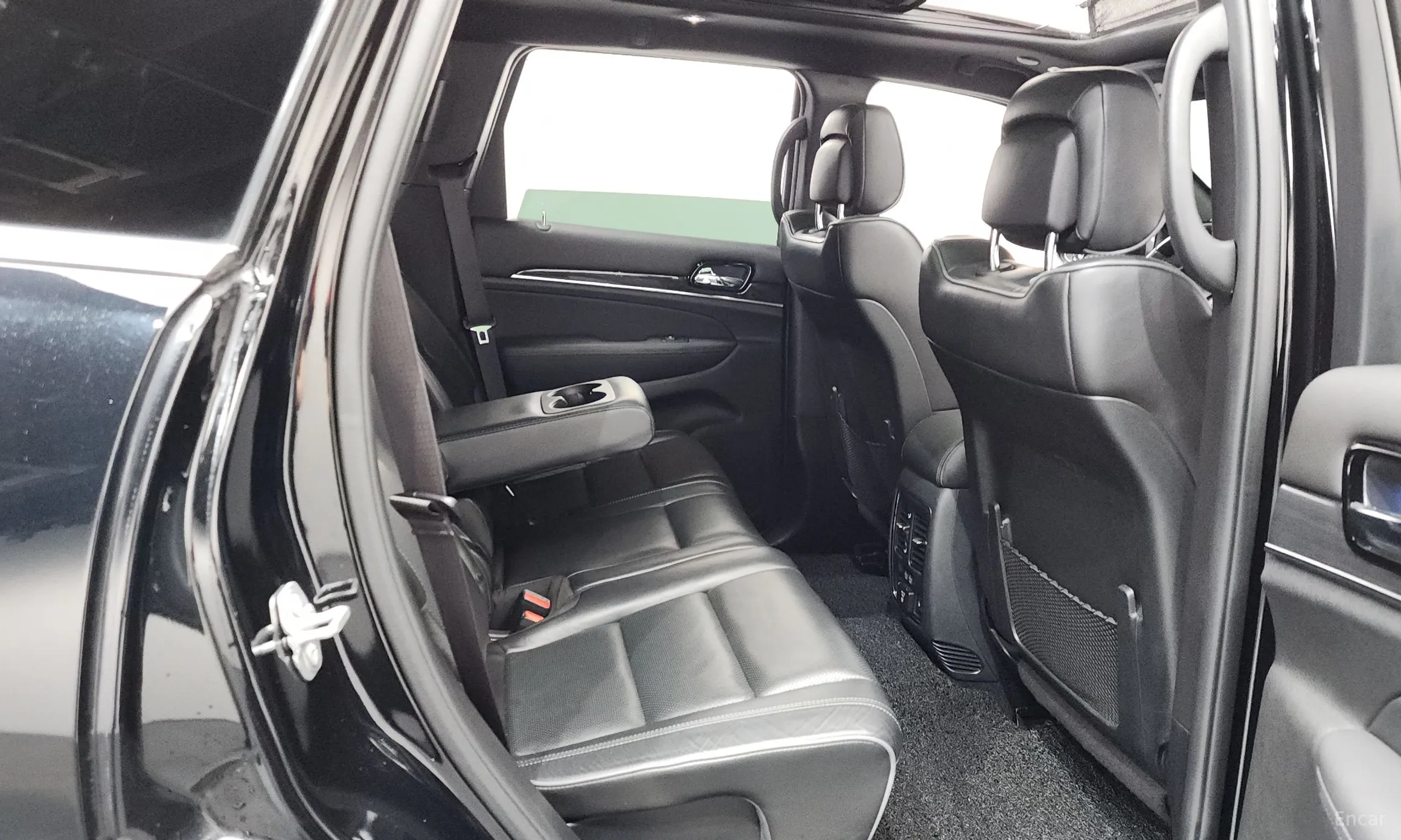 Jeep Grand Cherokee превью 11