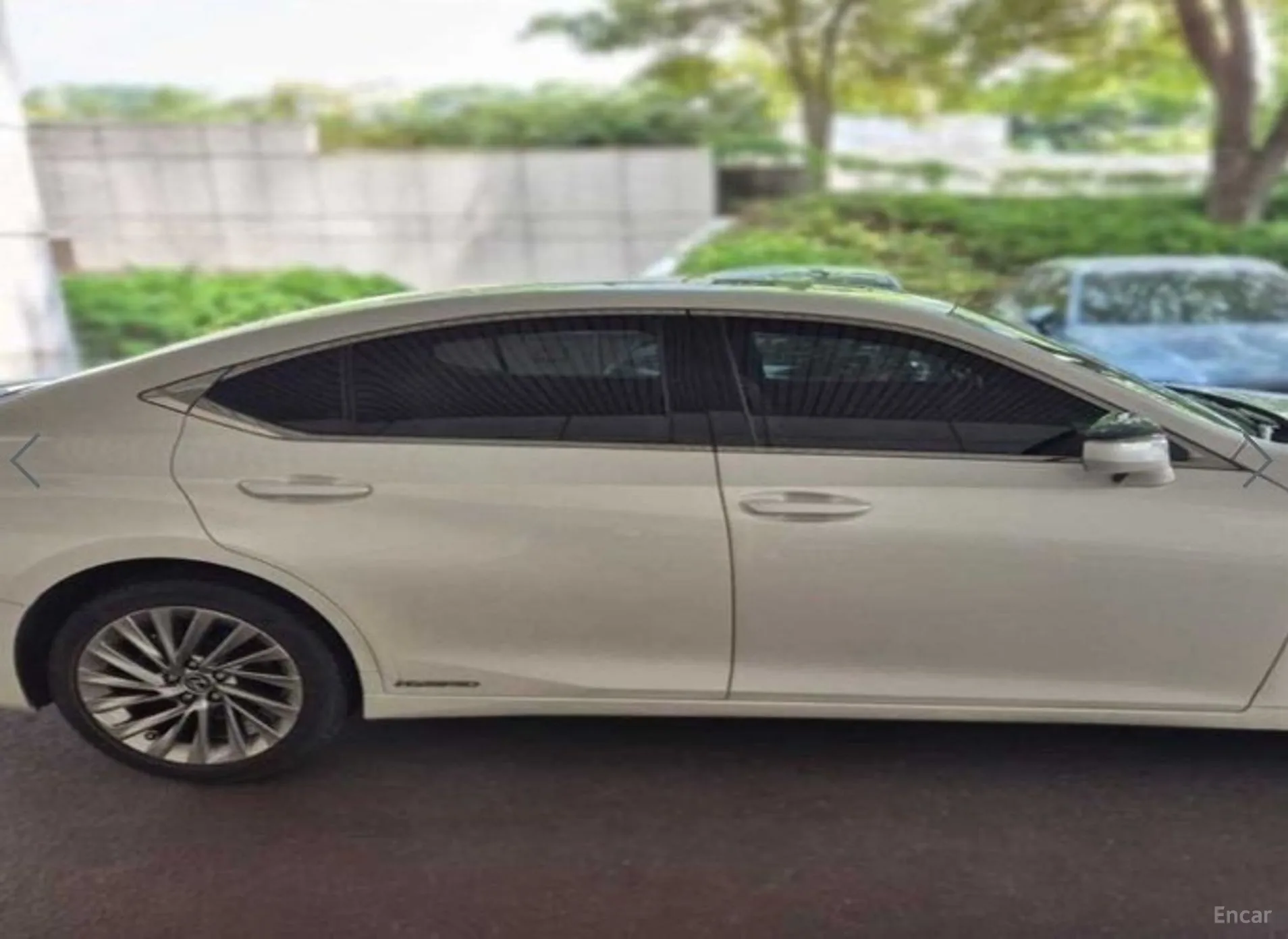 Lexus ES300h 7th Generation превью 4