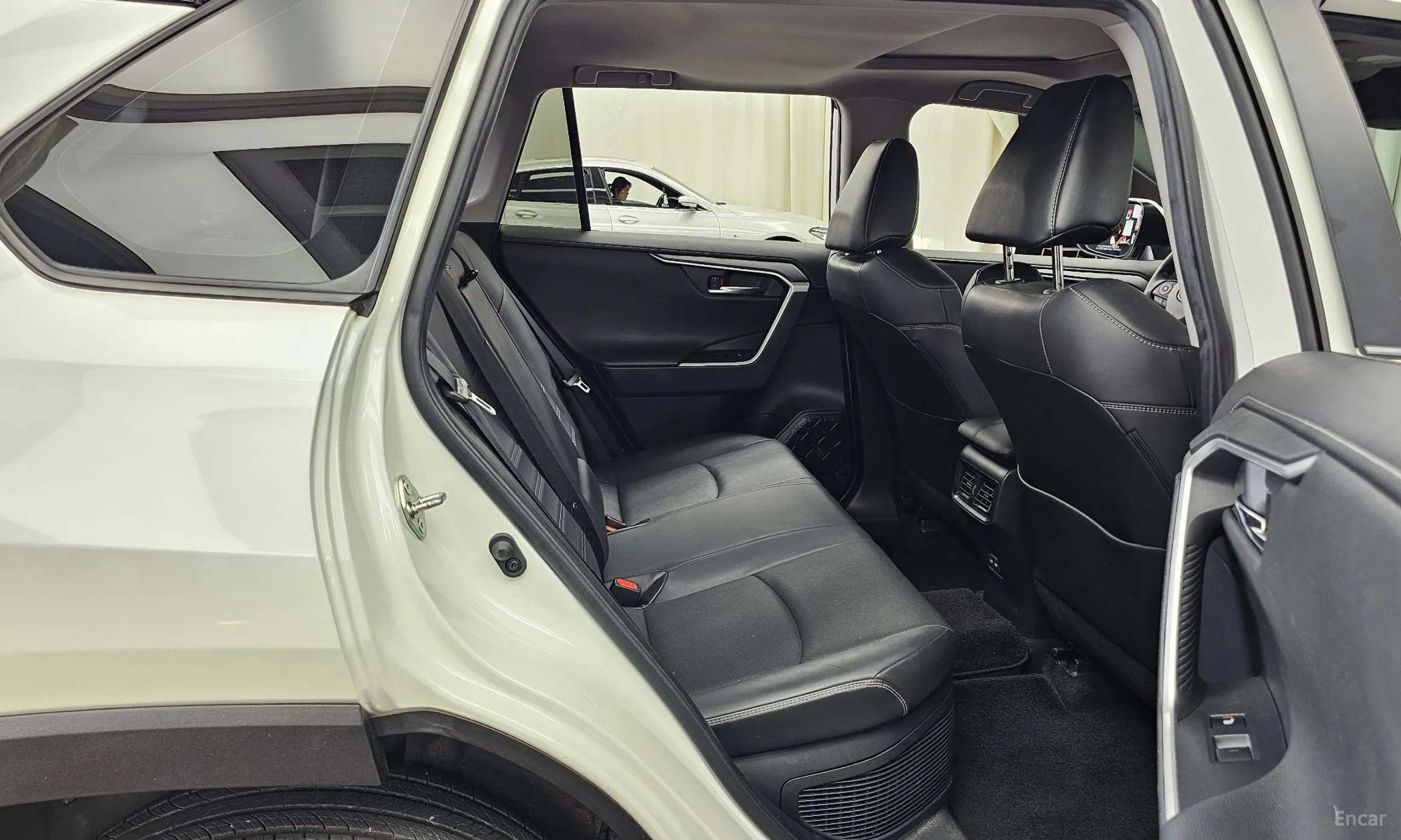 Toyota RAV4 5th Generation превью 12