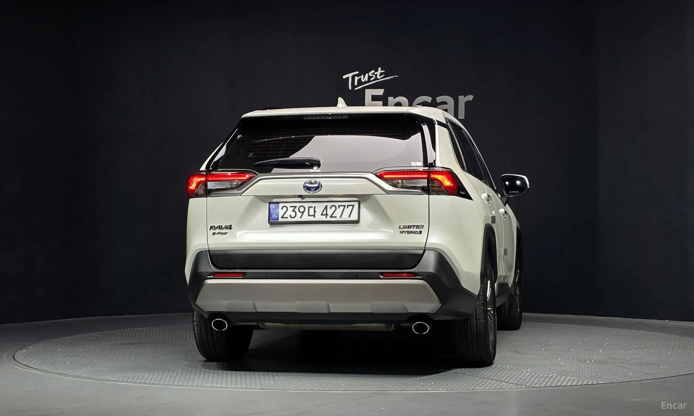 Toyota RAV4 5th Generation превью 4