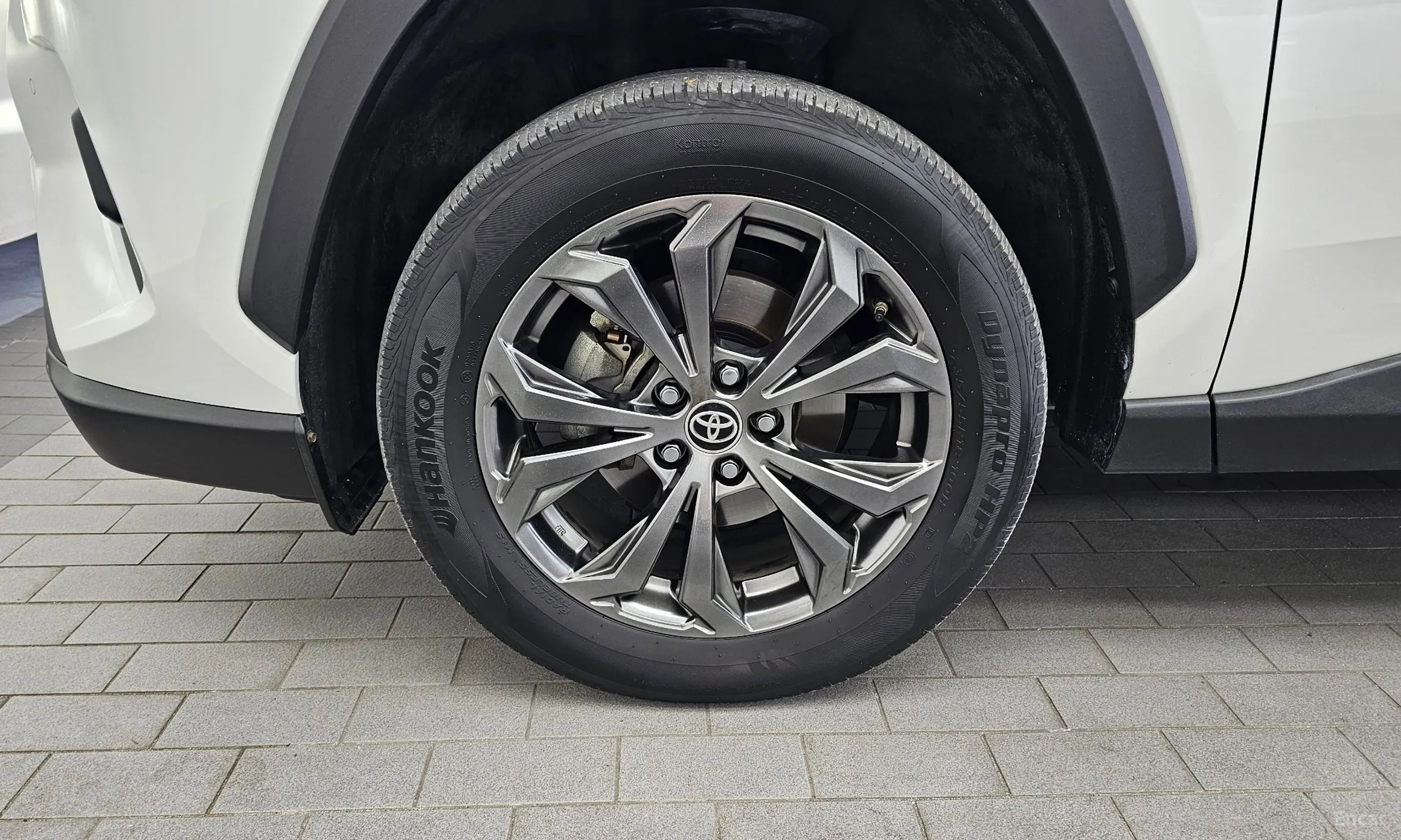 Toyota RAV4 5th Generation превью 5
