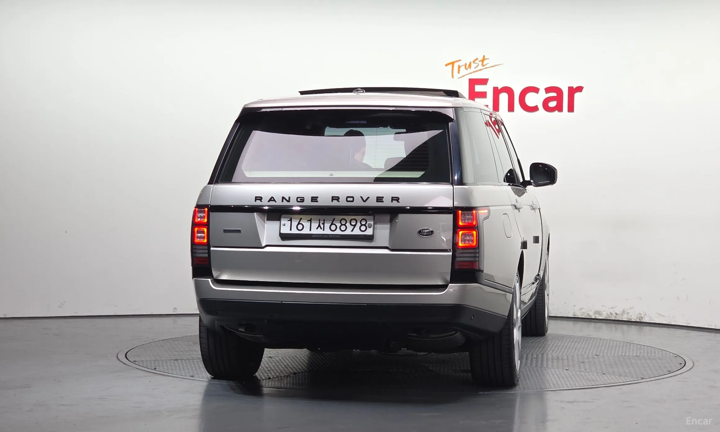 Land Rover Range Rover 4th Generation превью 4
