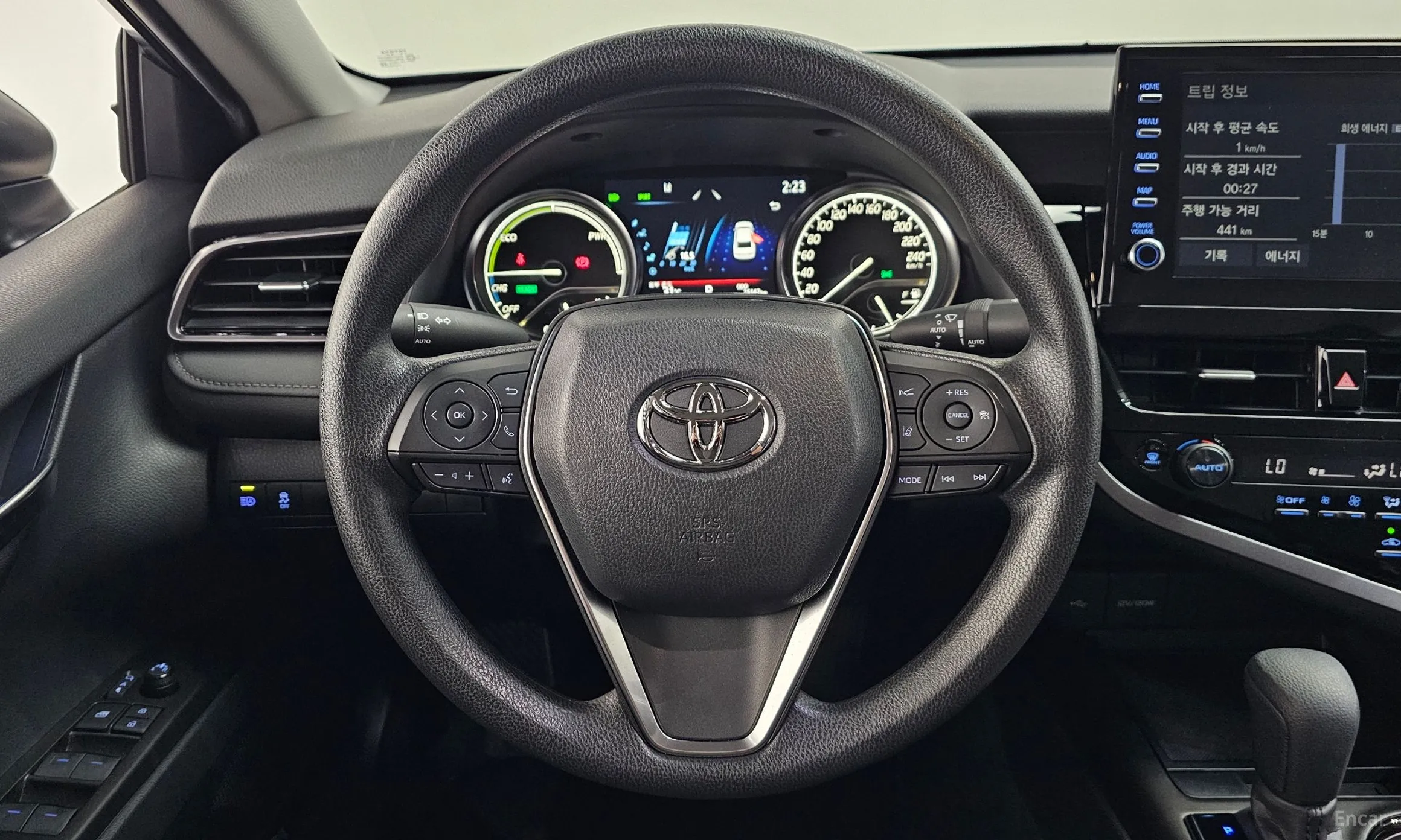 Toyota Camry (XV70) превью 13