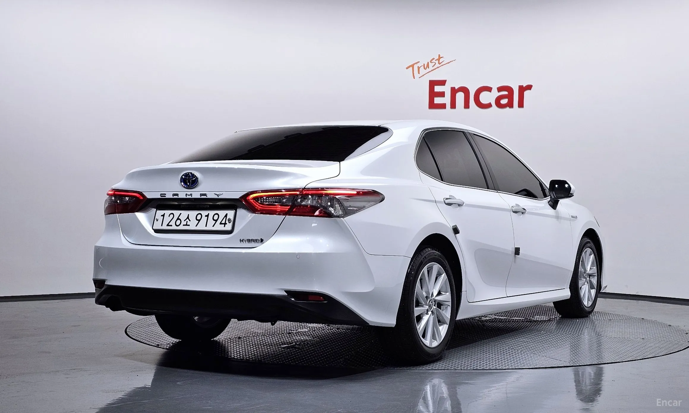 Toyota Camry (XV70)