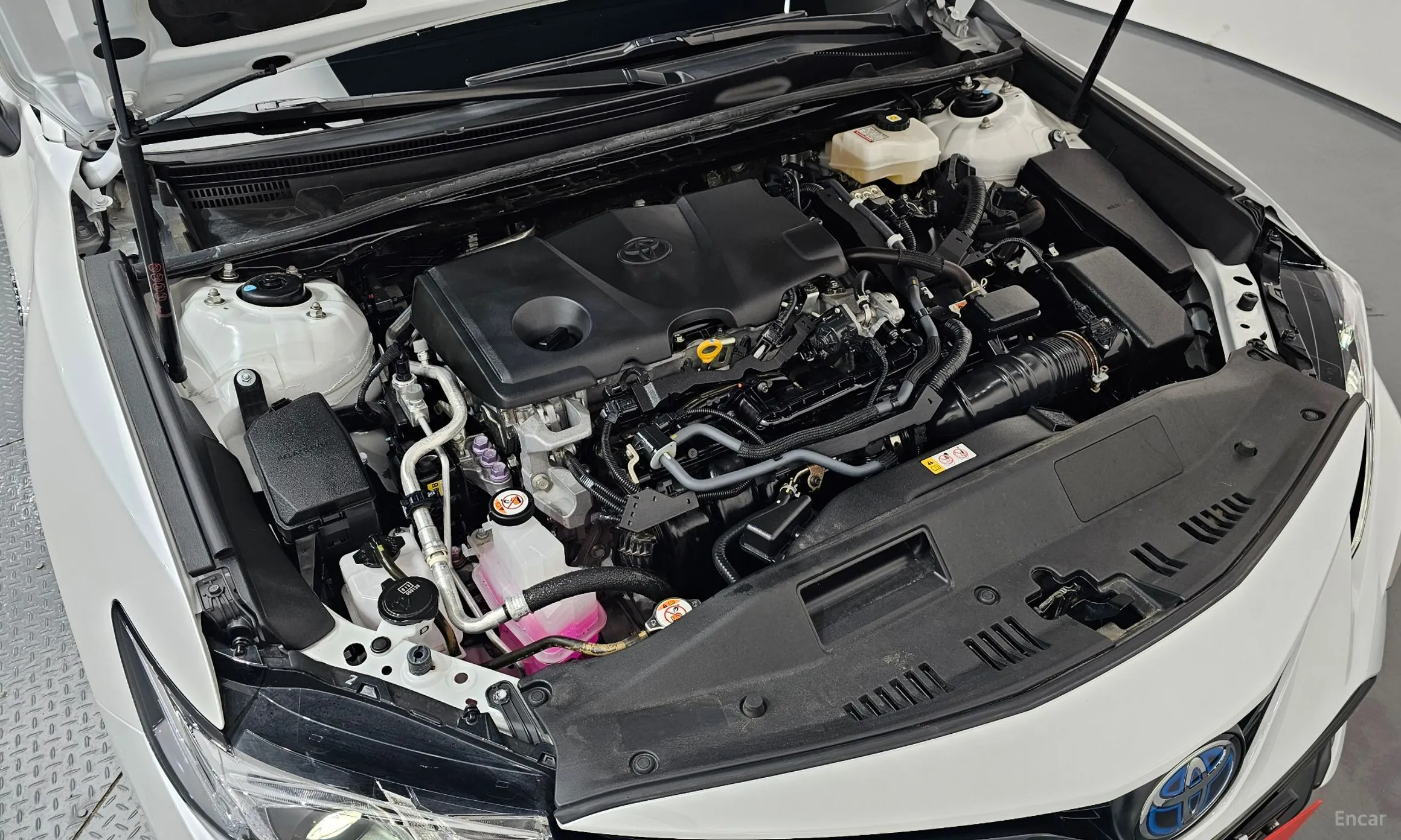 Toyota Camry (XV70) превью 6