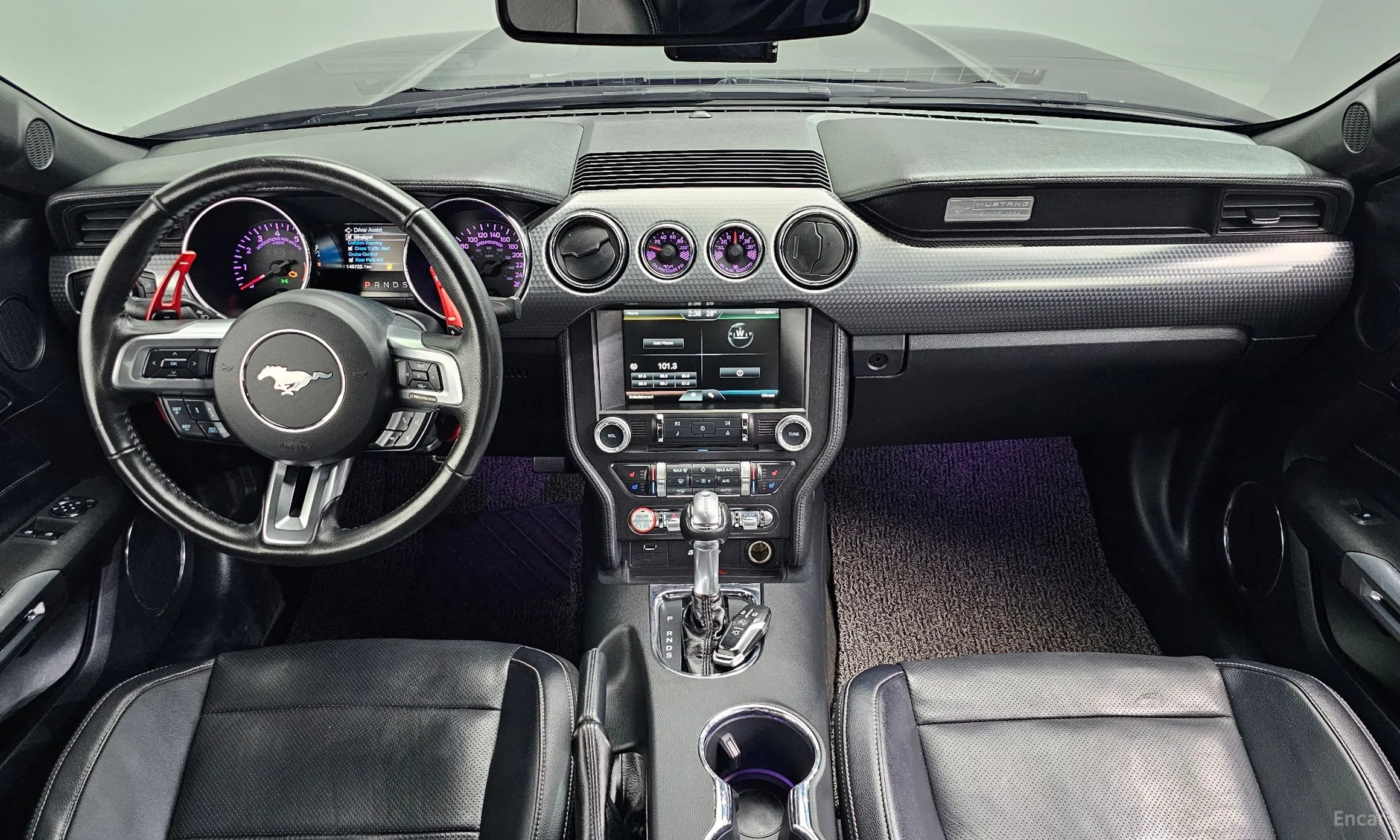 Ford Mustang превью 7