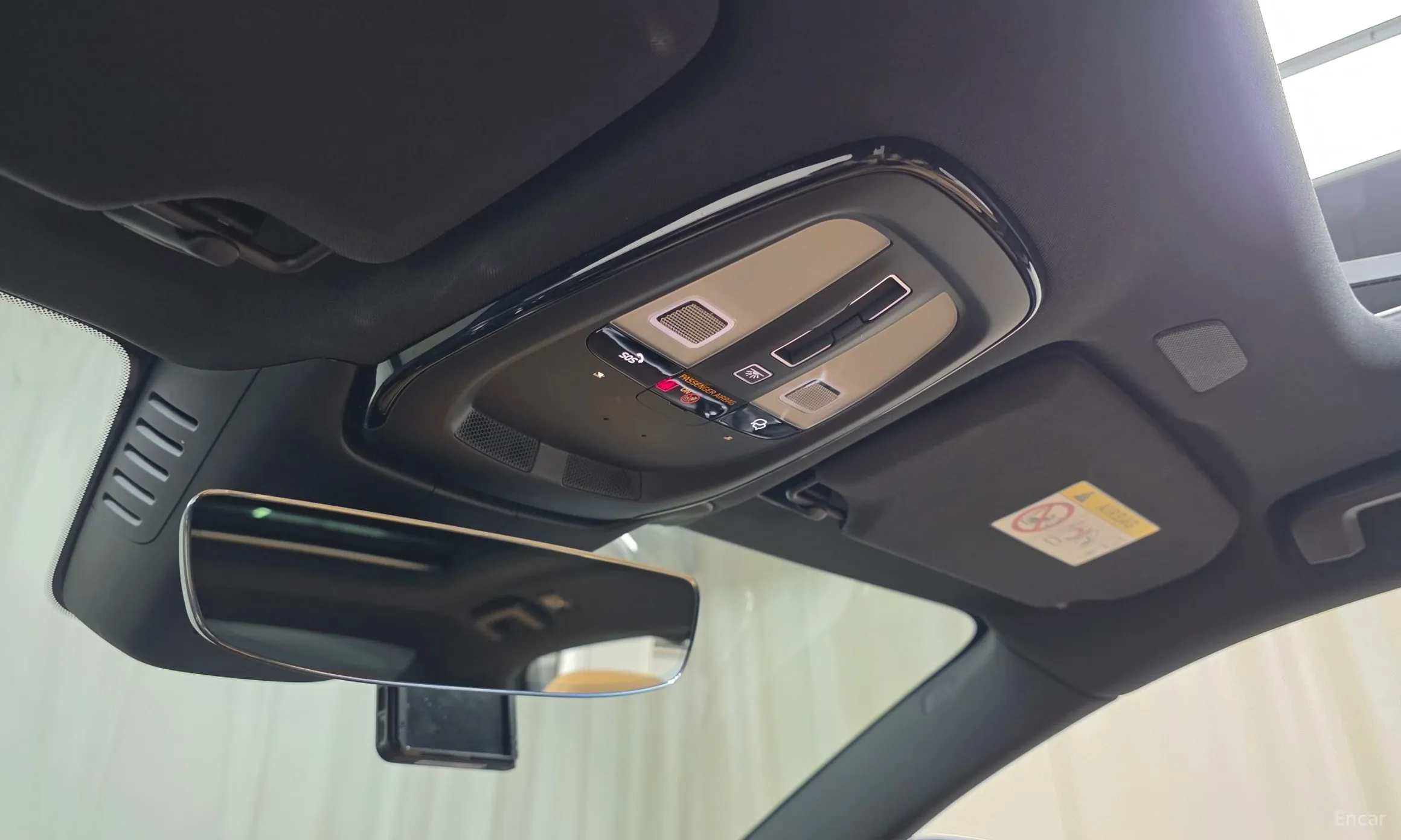 Volvo S90 превью 18