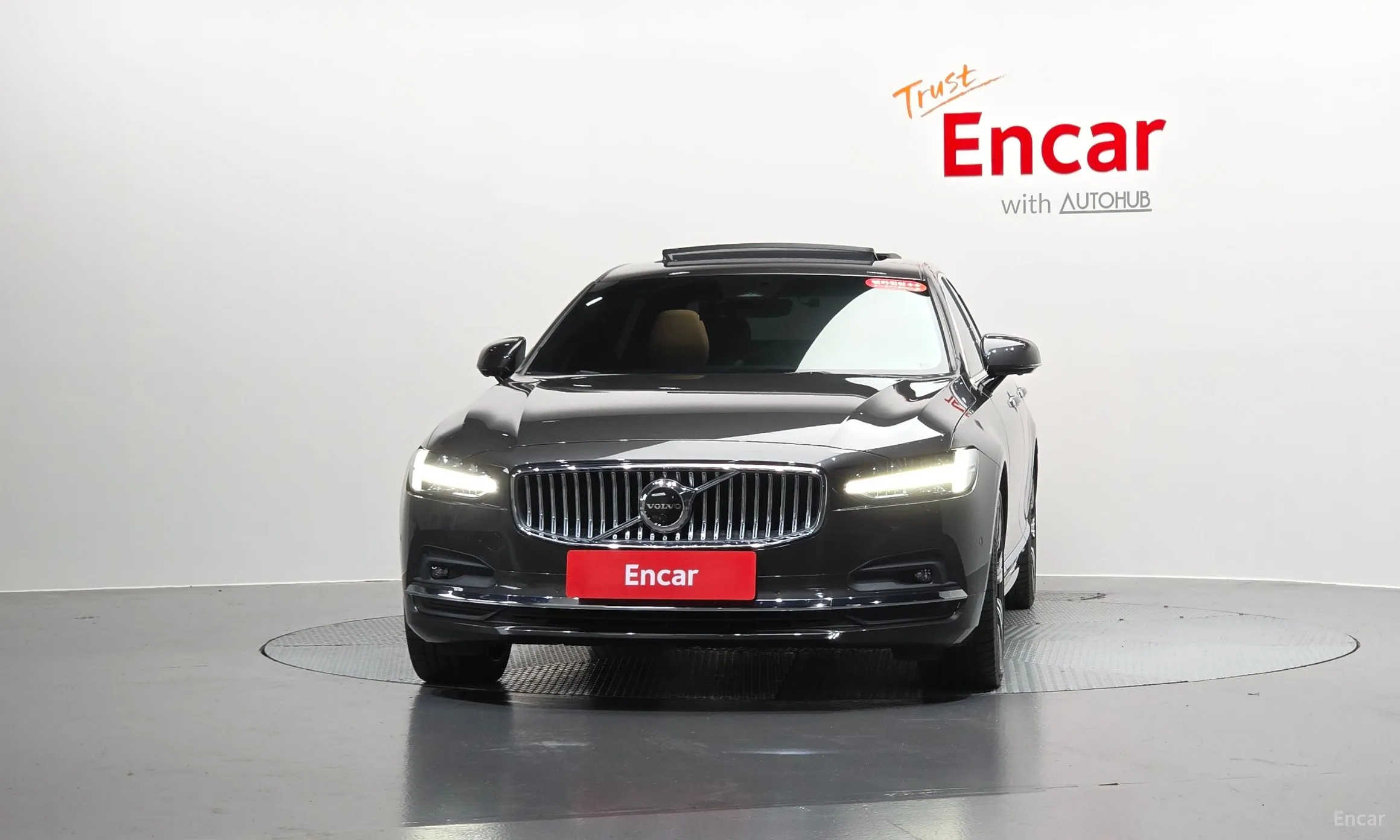 Volvo S90 превью 3