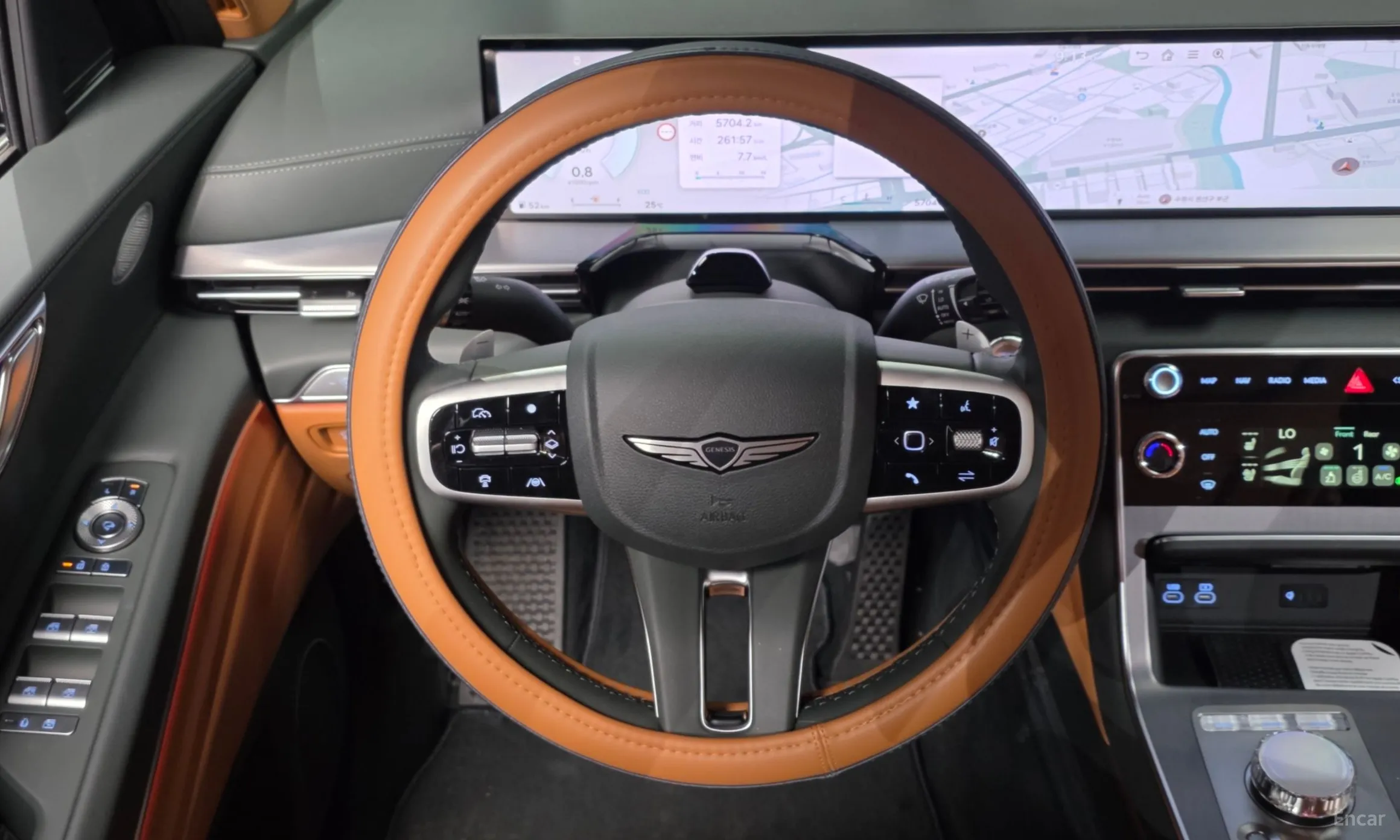 Genesis GV80 превью 13