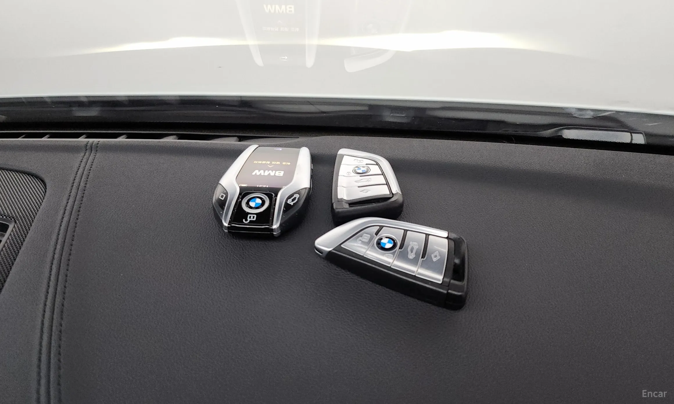 BMW 5 Series (G30) превью 15