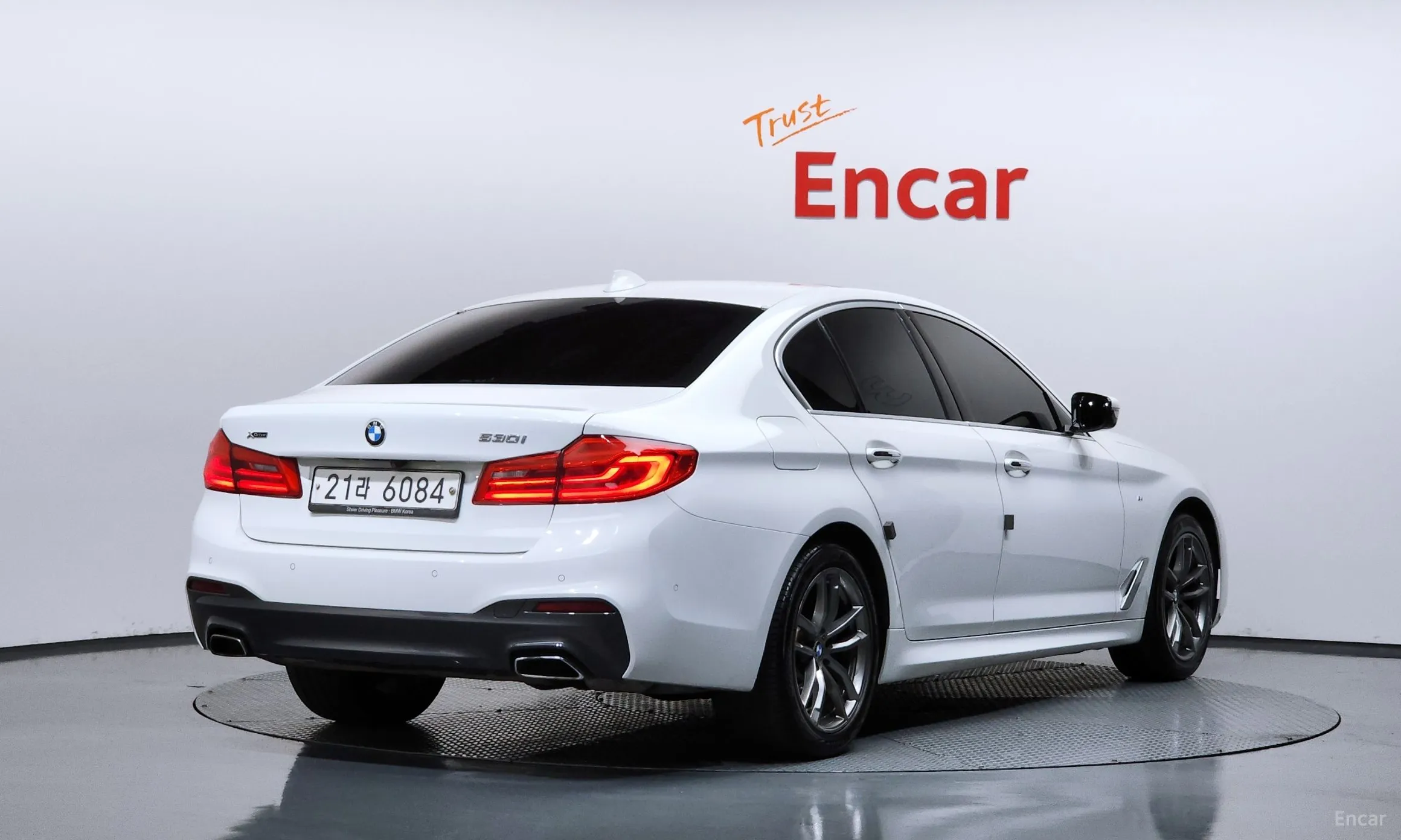BMW 5 Series (G30)