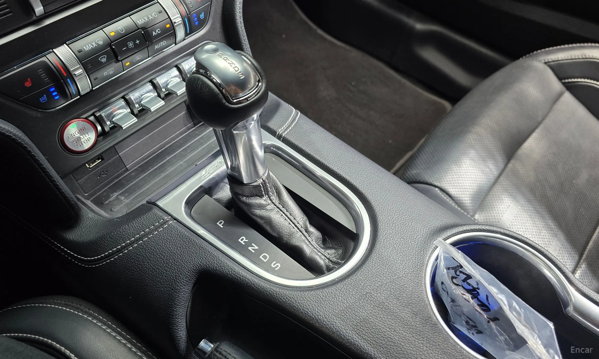 Ford Mustang превью 9