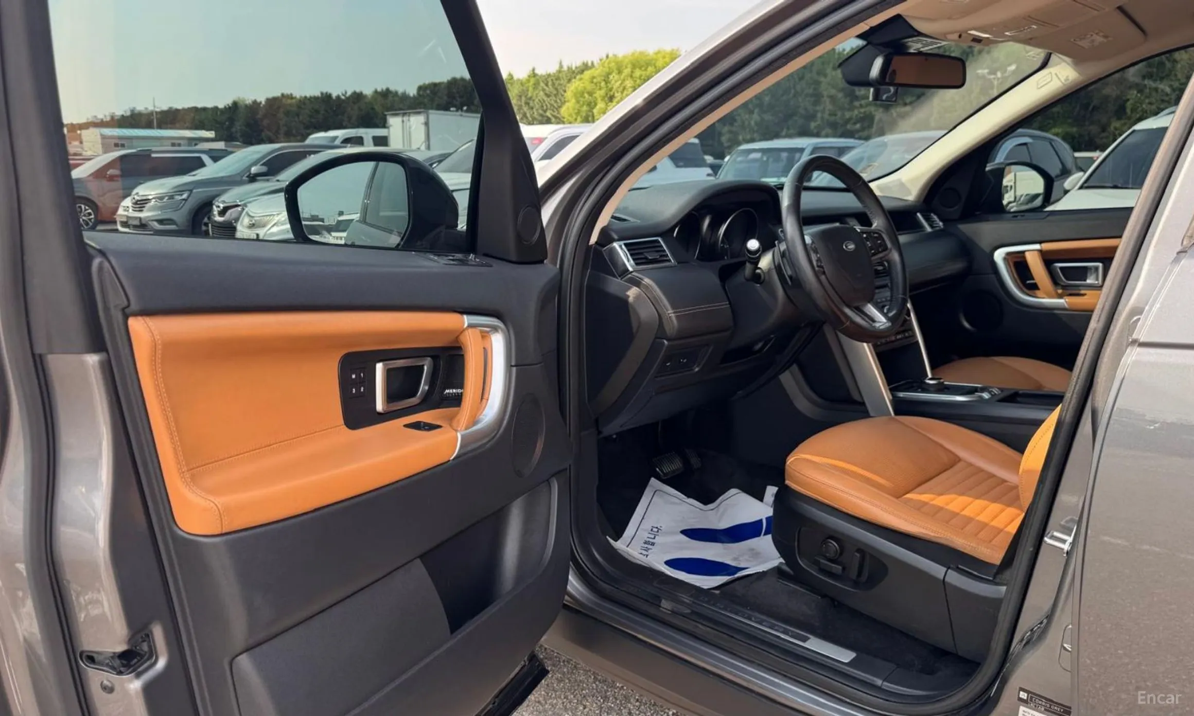 Land Rover Discovery Sports превью 13