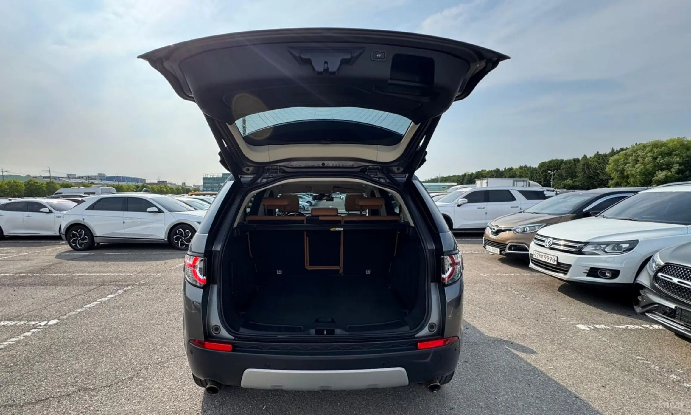 Land Rover Discovery Sports превью 19