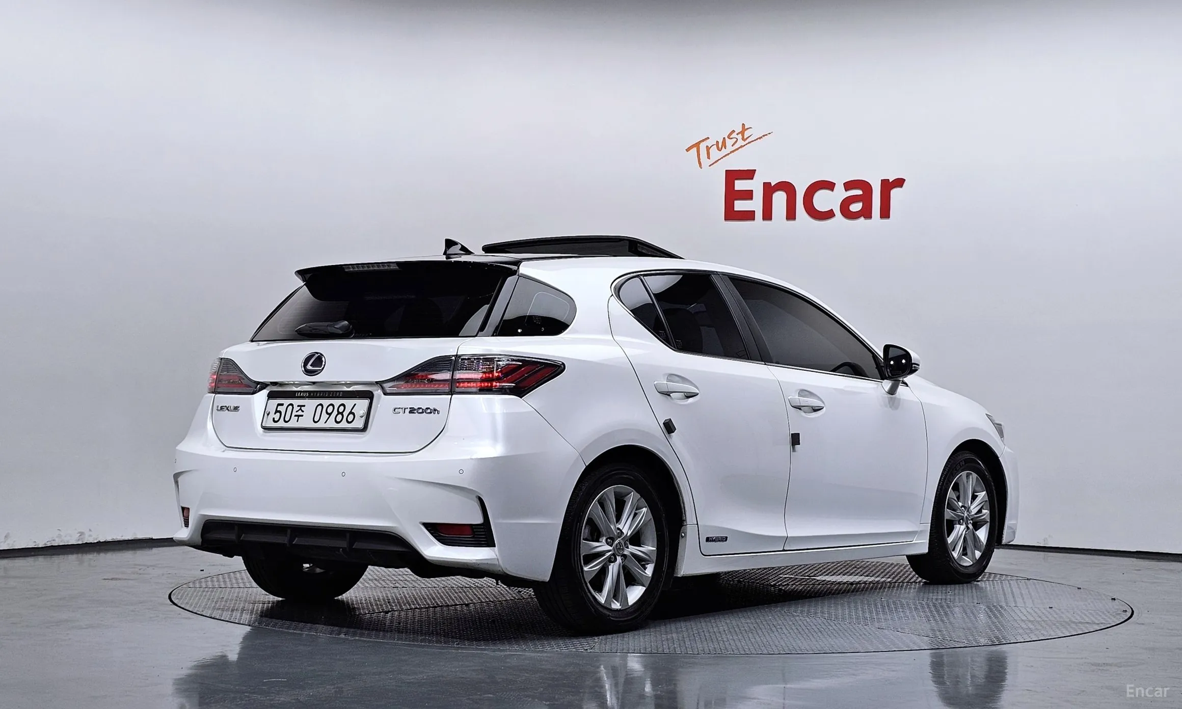 Lexus CT200h