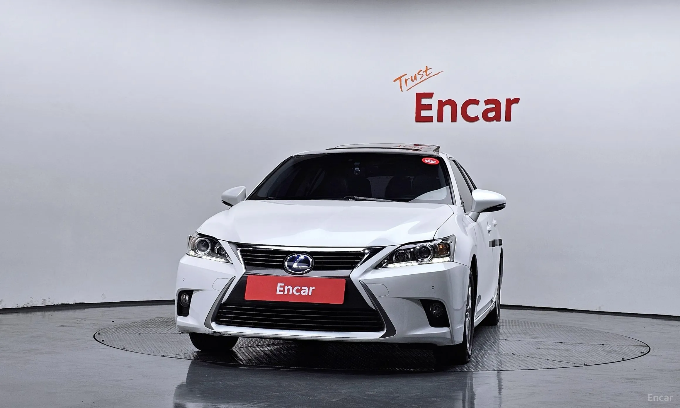 Lexus CT200h превью 3