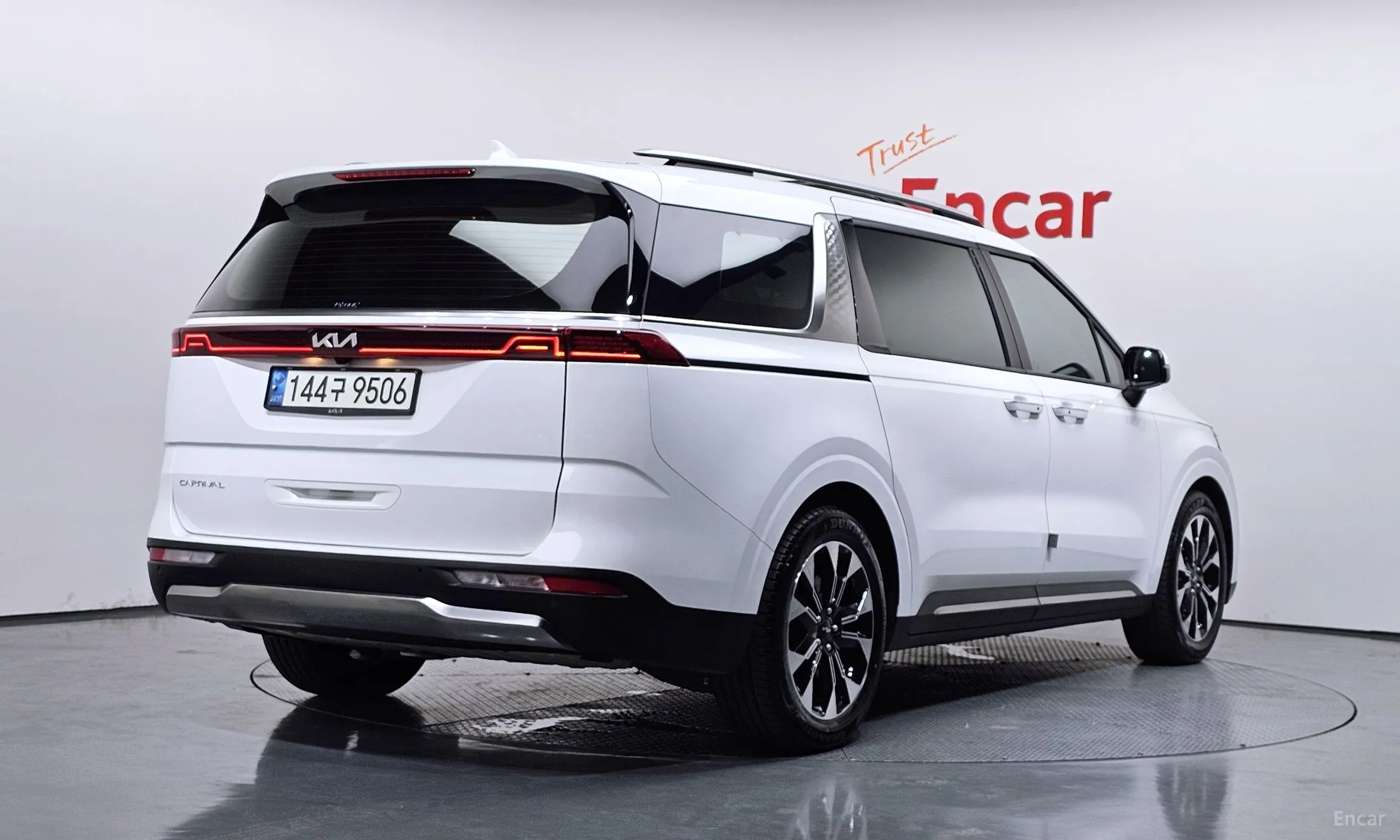 Kia Carnival Gen 4