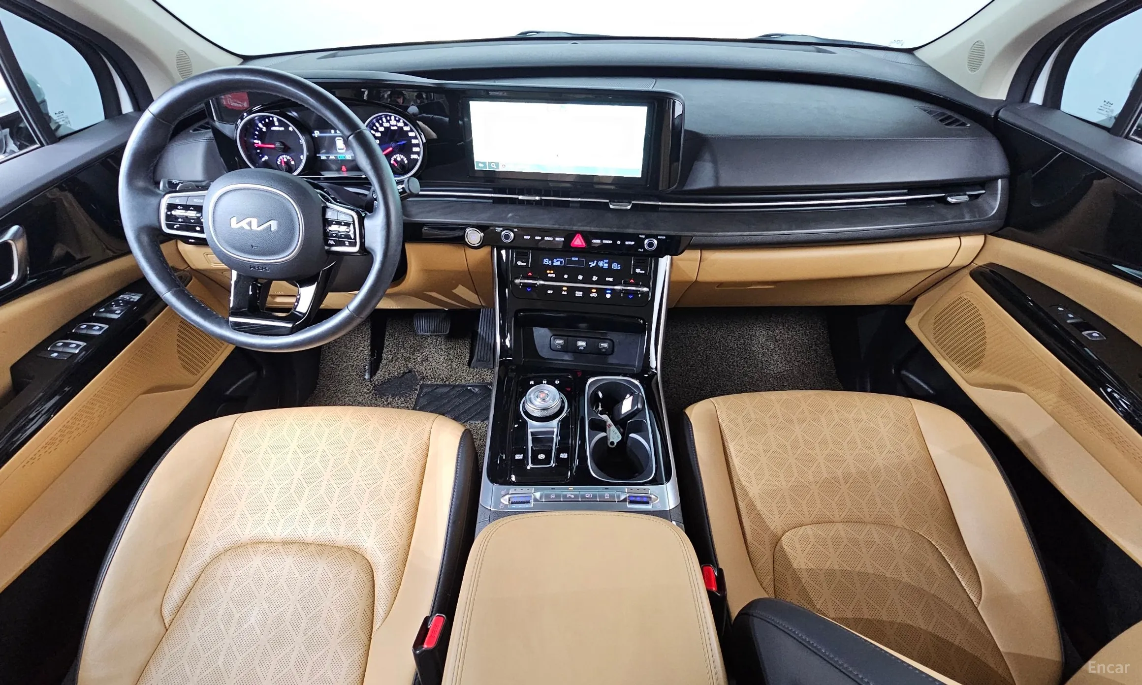 Kia Carnival Gen 4 превью 7