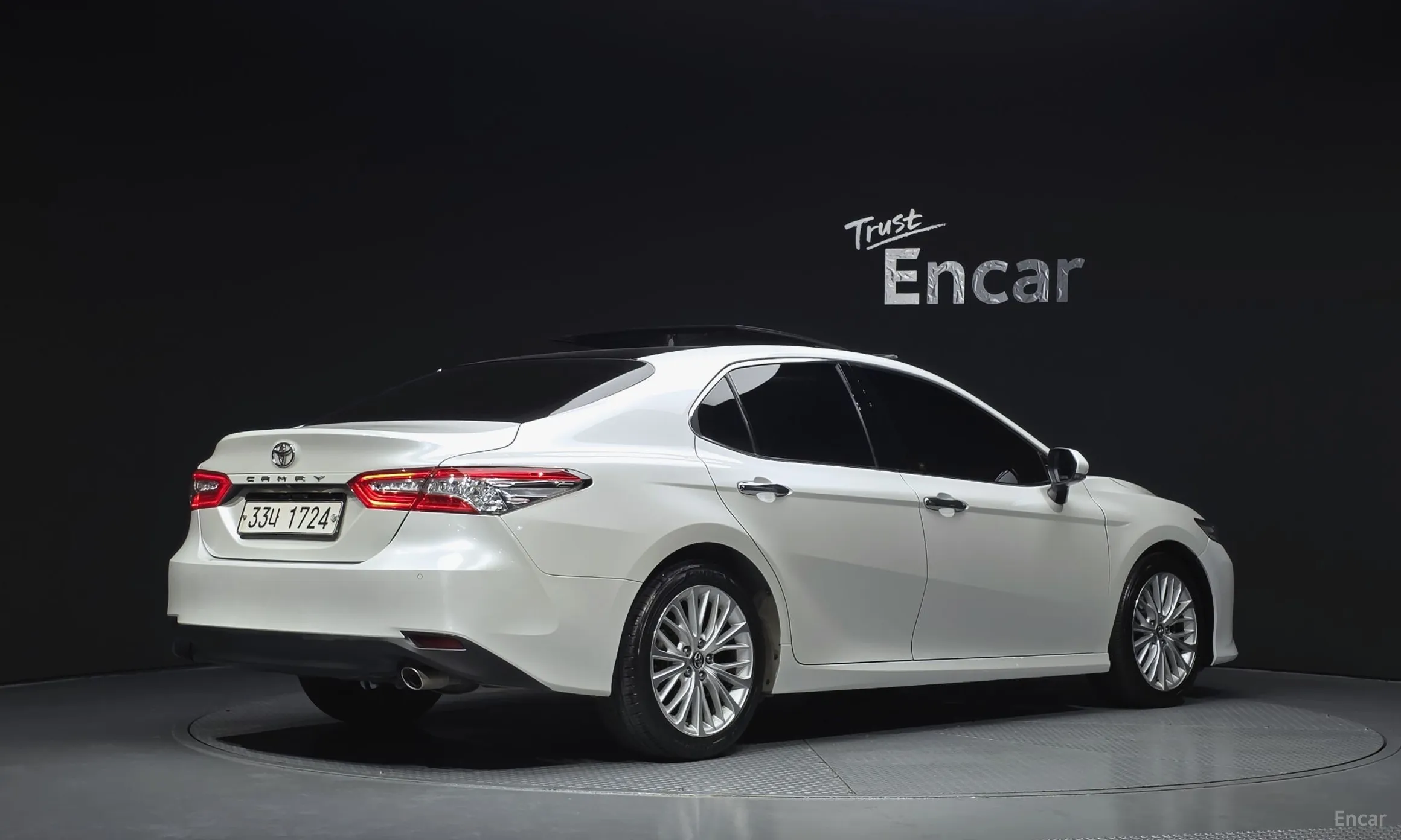 Toyota Camry (XV70) превью 2