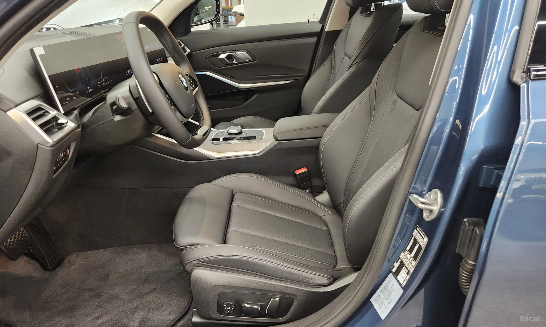 BMW 3 Series (G20) превью 11