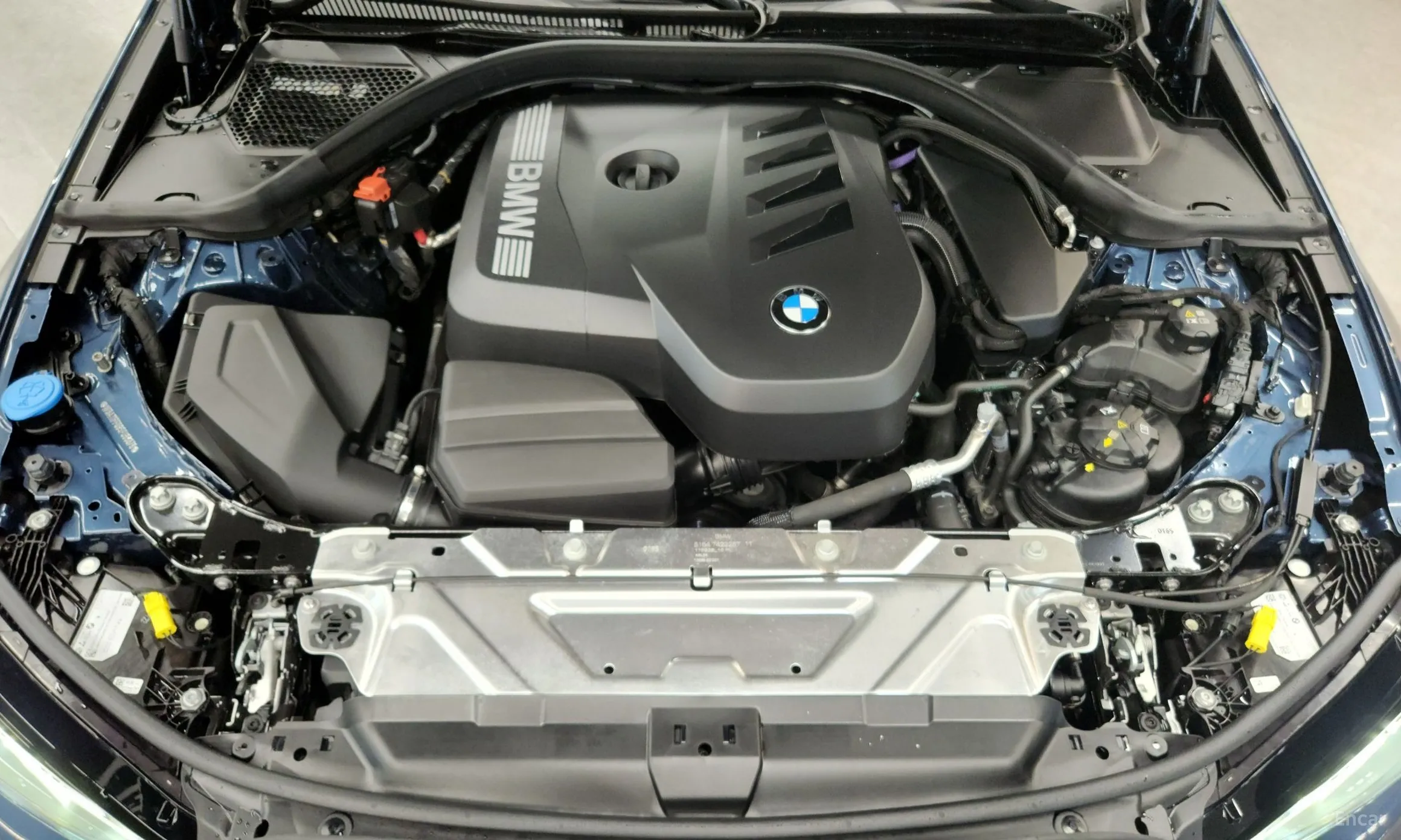 BMW 3 Series (G20) превью 6