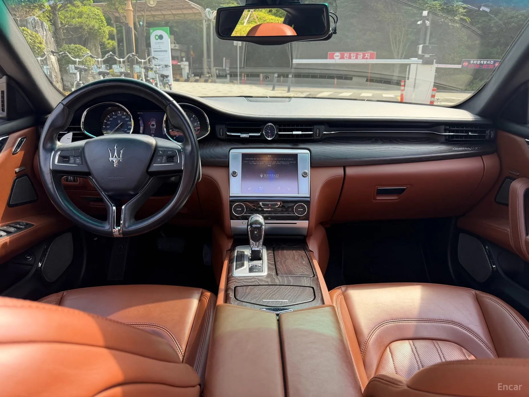 Maserati Quattroporte превью 18