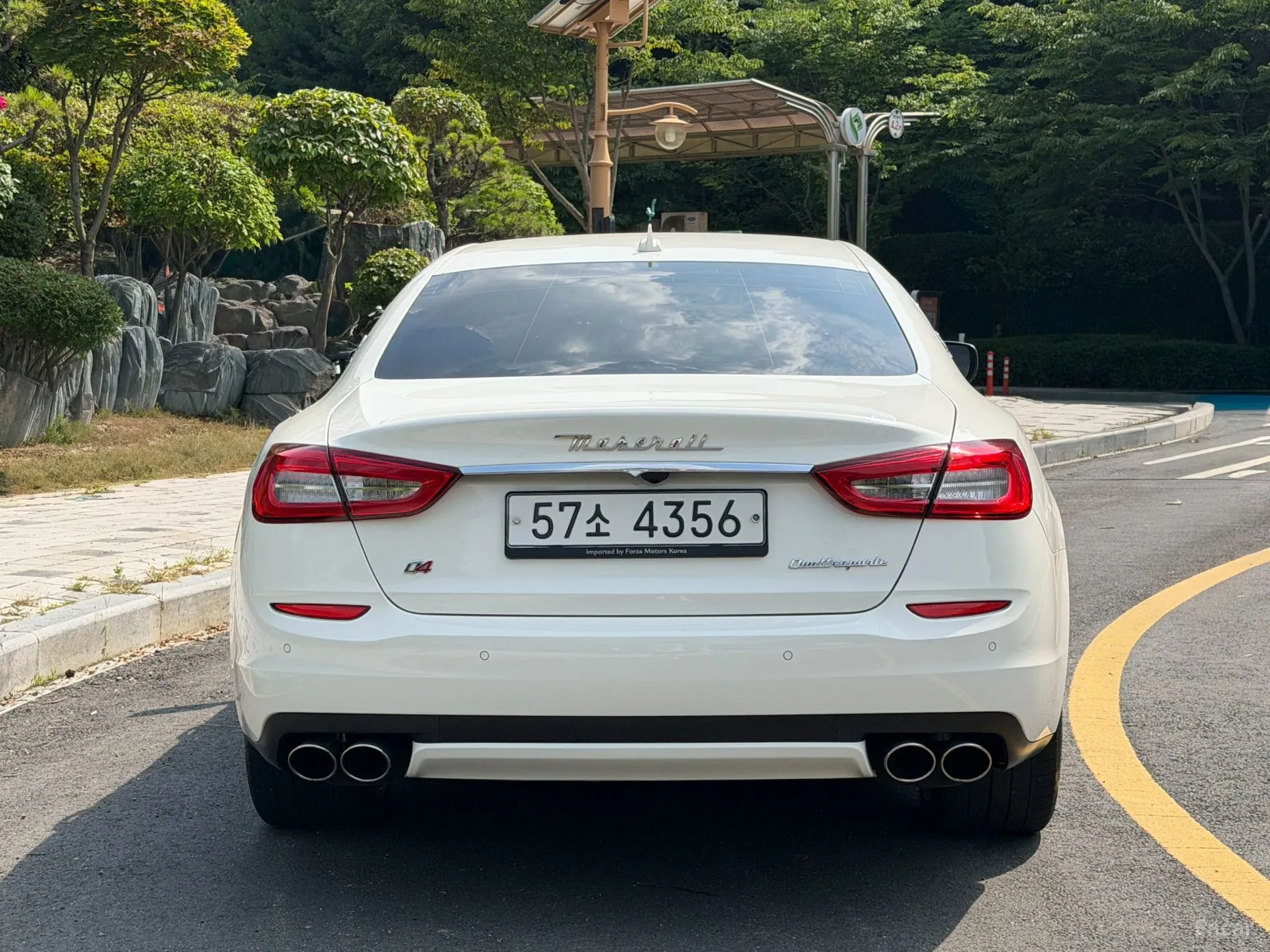 Maserati Quattroporte превью 3