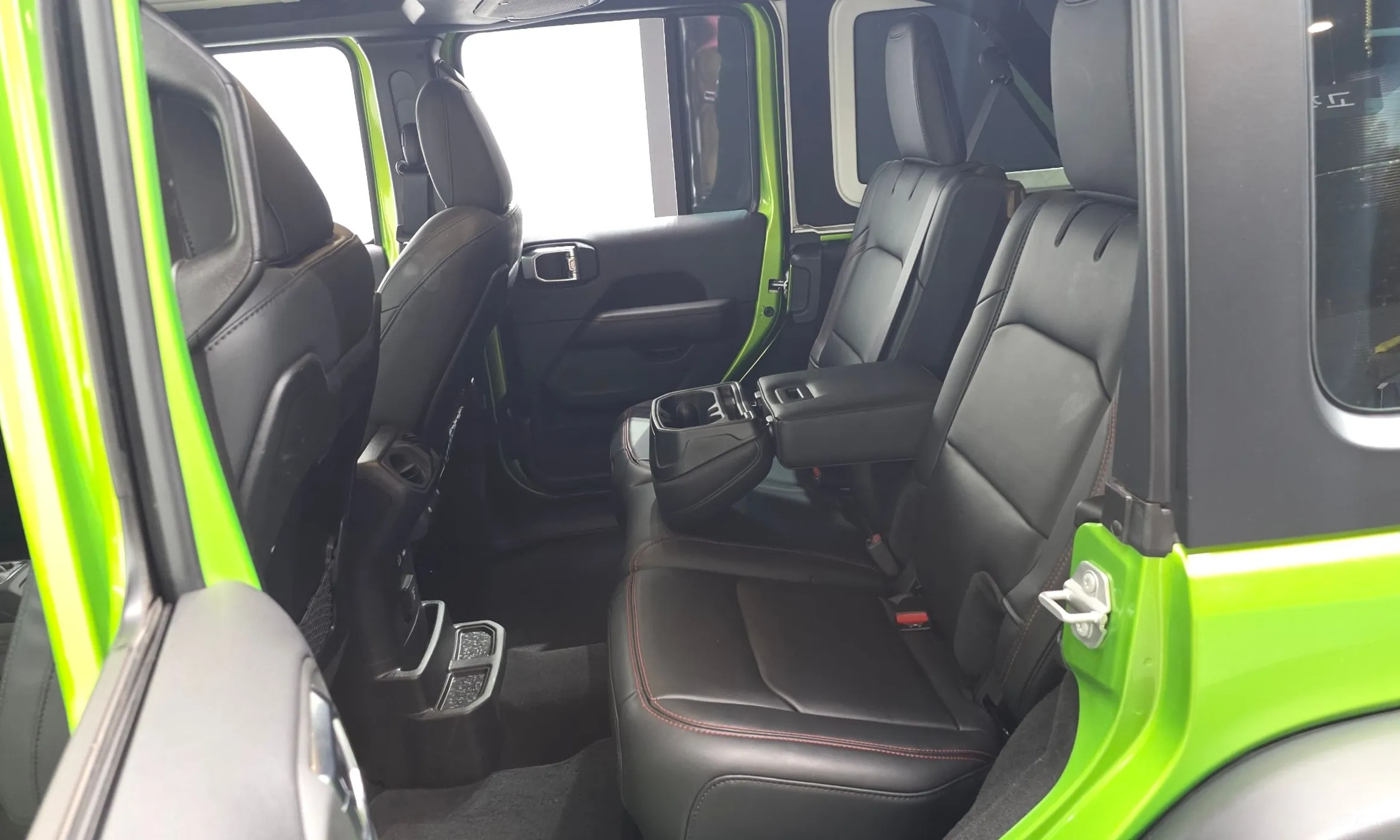 Jeep Wrangler (JL) превью 12