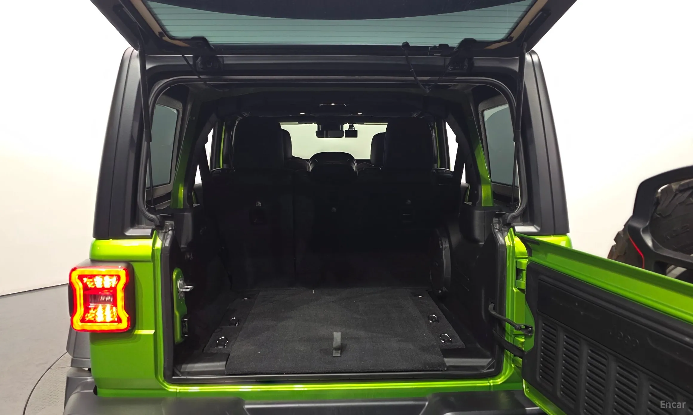 Jeep Wrangler (JL) превью 18