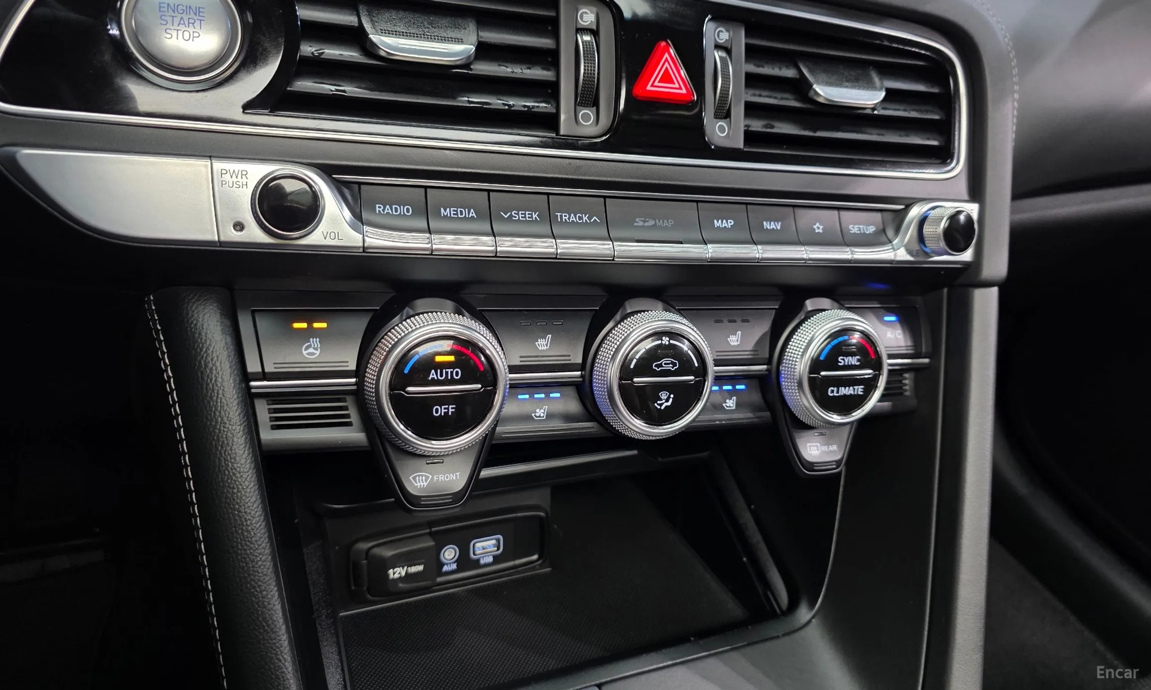 Genesis G70 превью 16