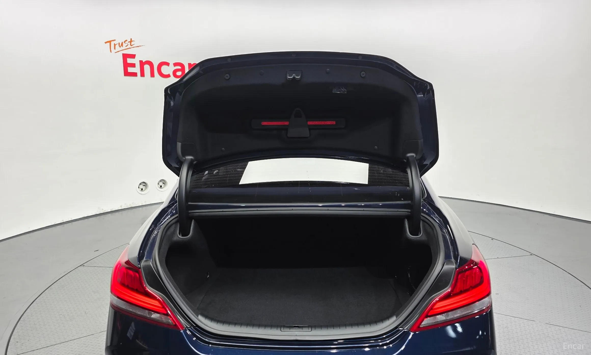 Genesis G70 превью 20