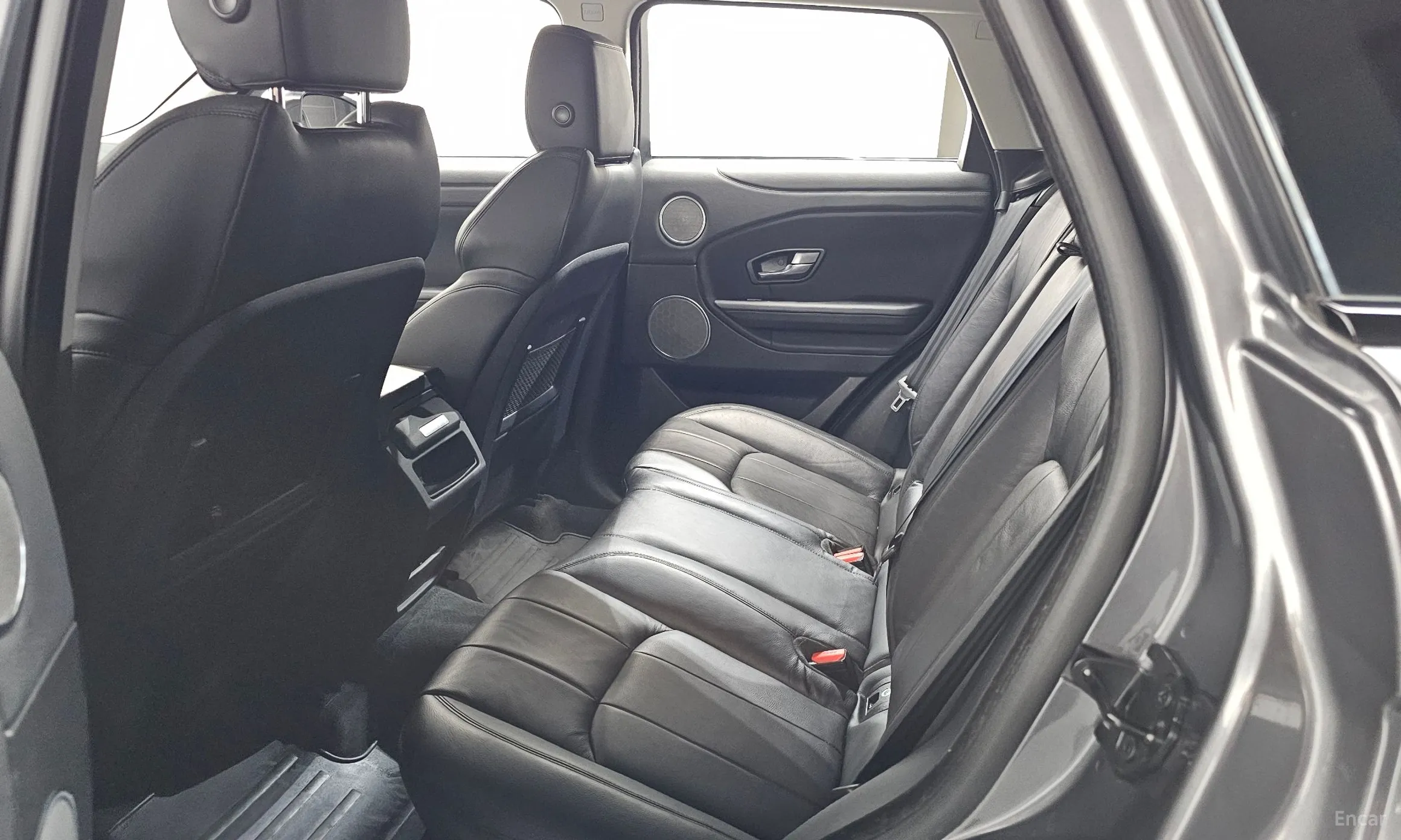 Land Rover Range Rover Evoque превью 20
