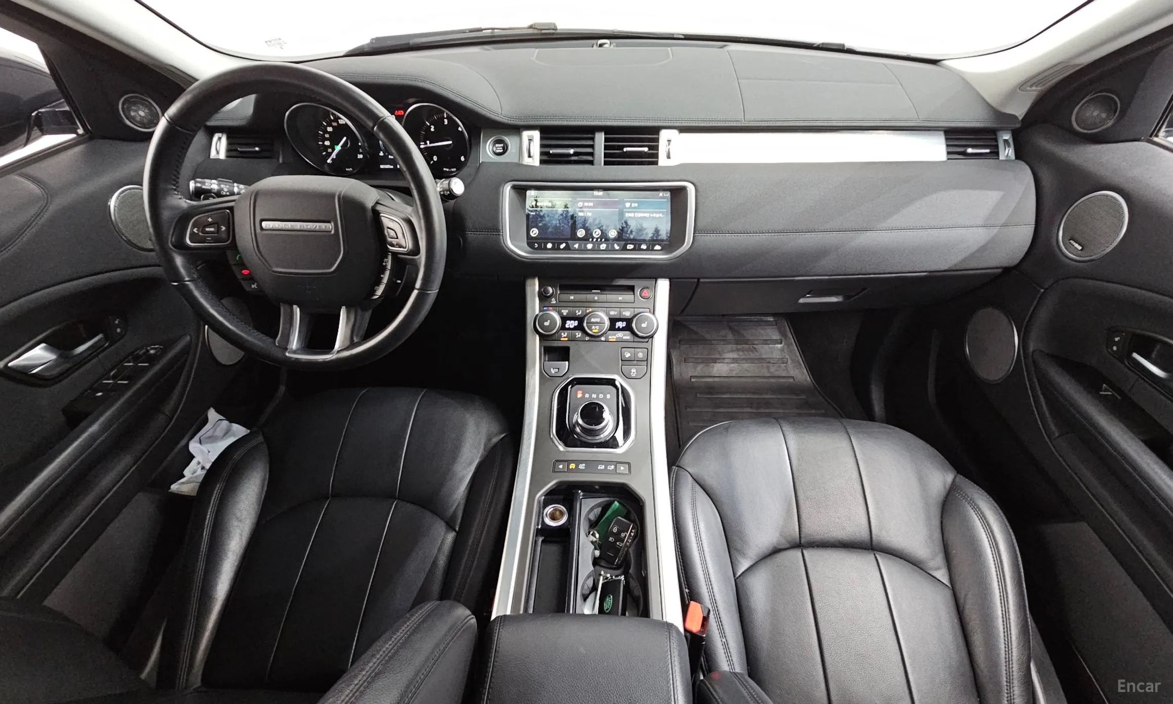 Land Rover Range Rover Evoque превью 7