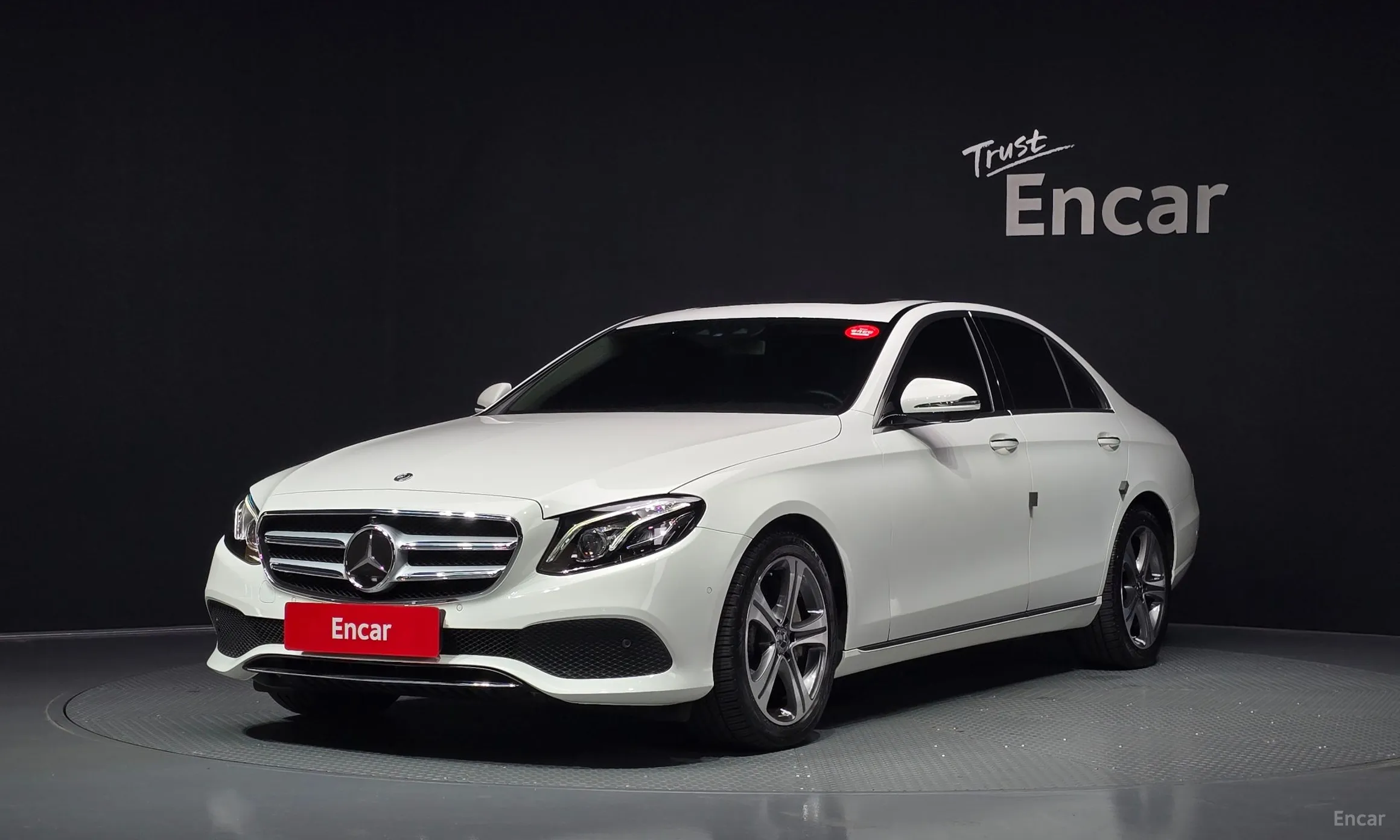 Mercedes Benz E-Class W213