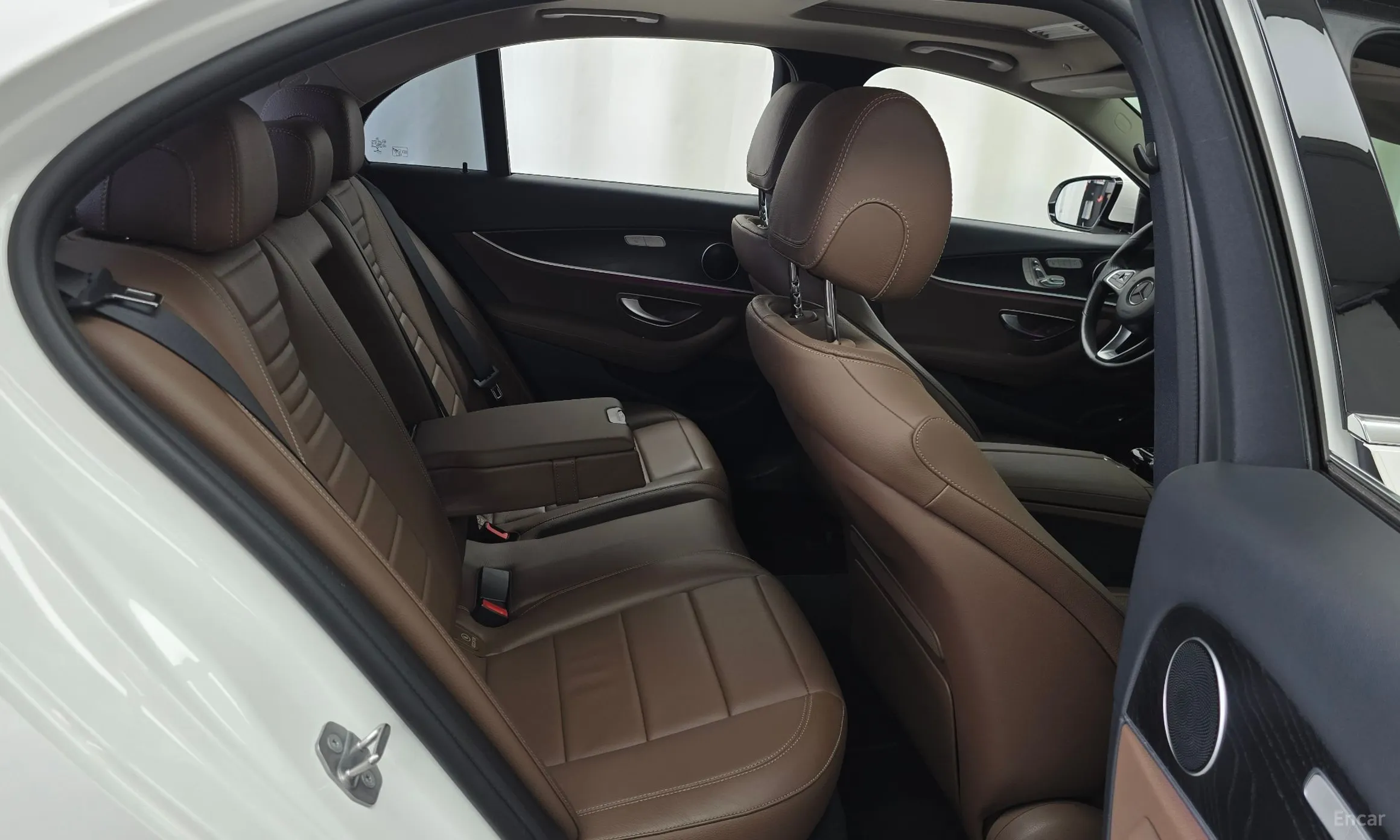 Mercedes Benz E-Class W213 превью 11