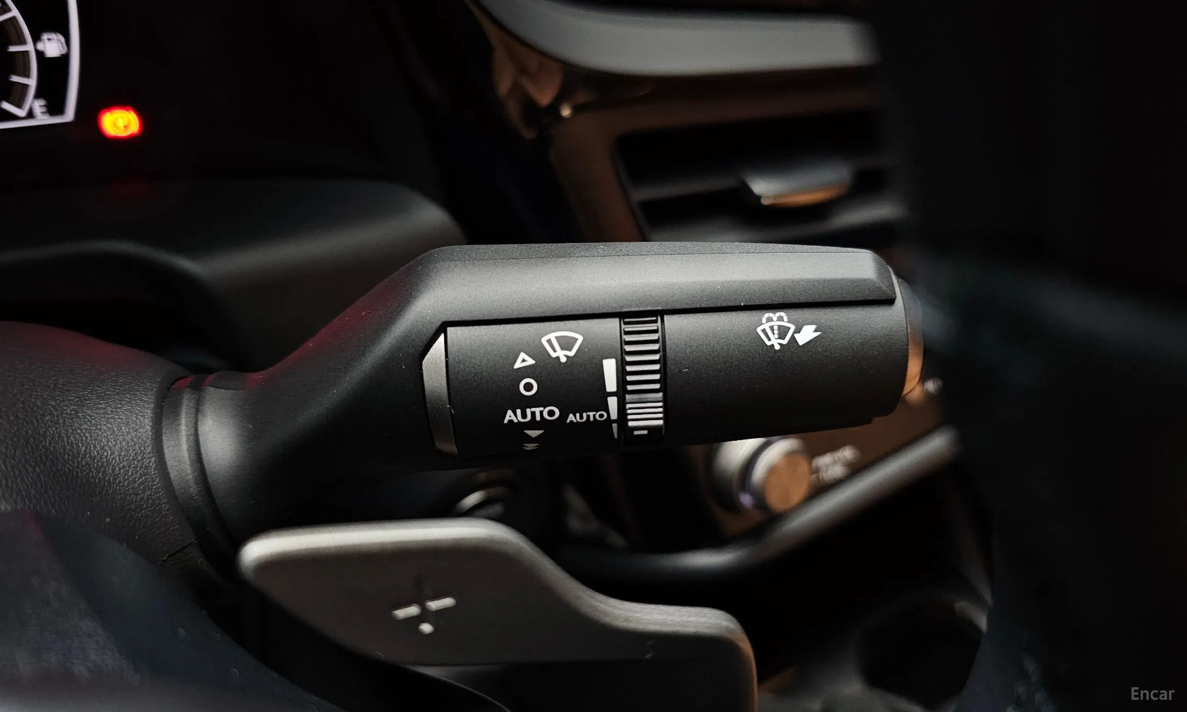 Lexus ES300h 7th Generation превью 20