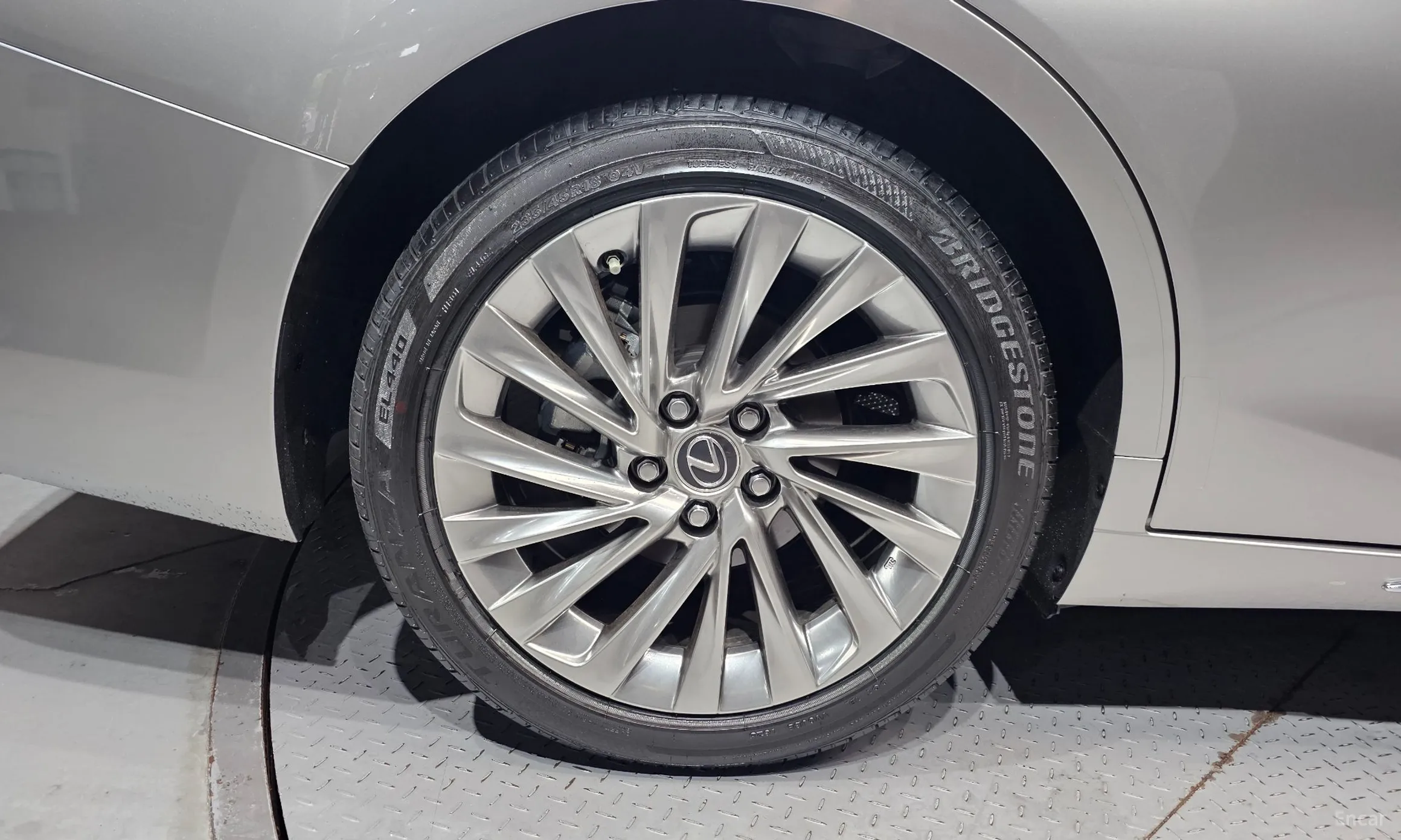 Lexus ES300h 7th Generation превью 5