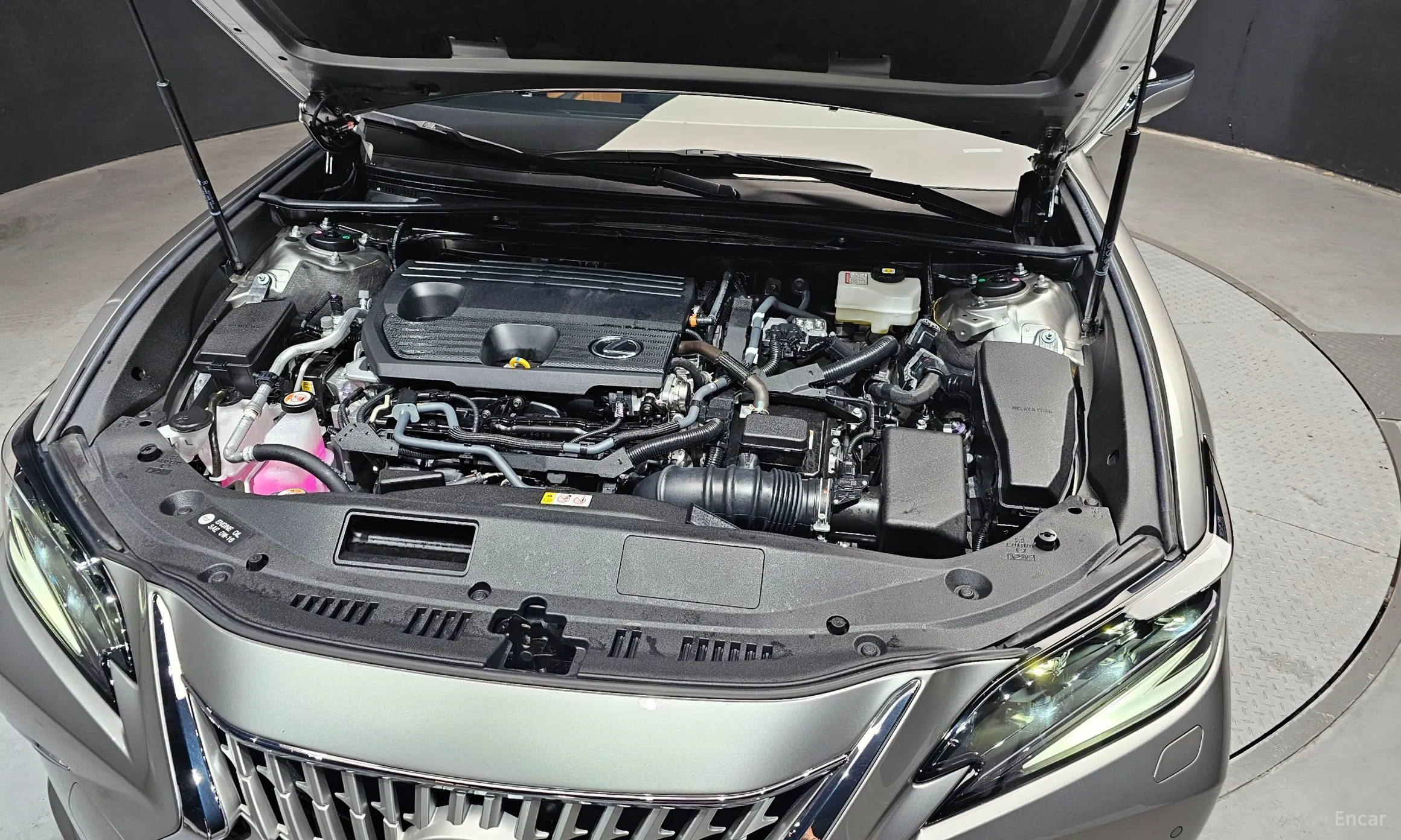 Lexus ES300h 7th Generation превью 6