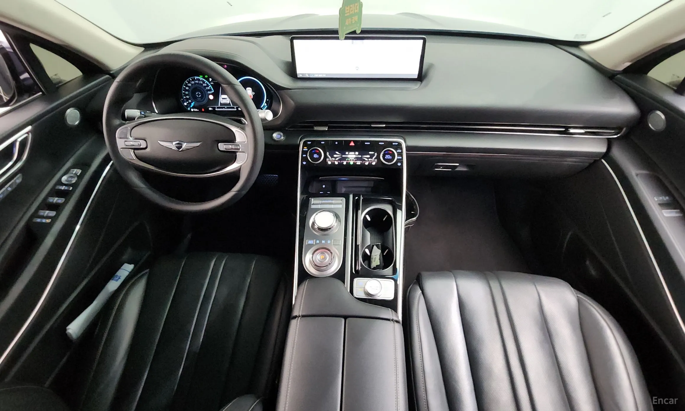 Genesis GV80 превью 7