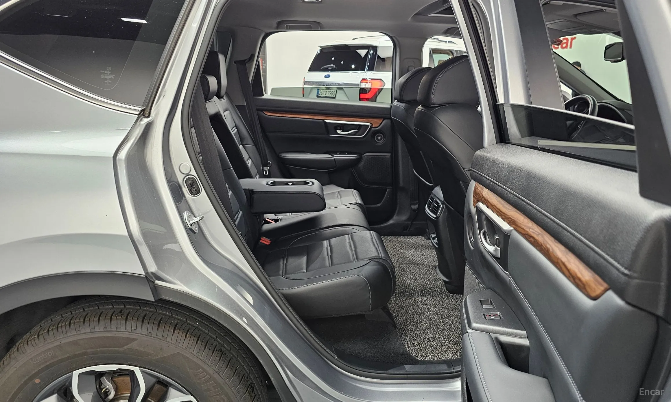 Honda CR-V 5th generation превью 11