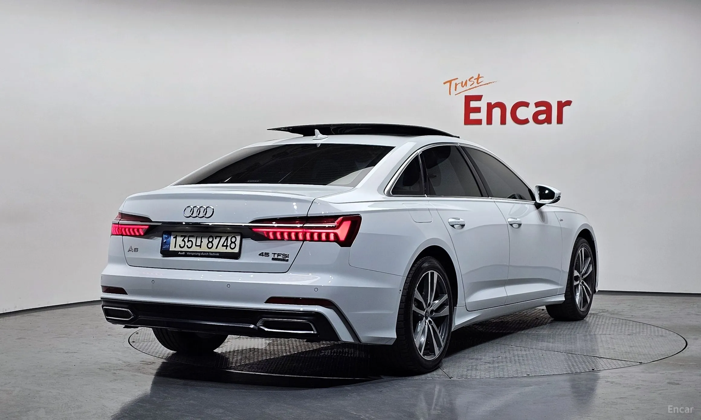 Audi A6 (C8) превью 2