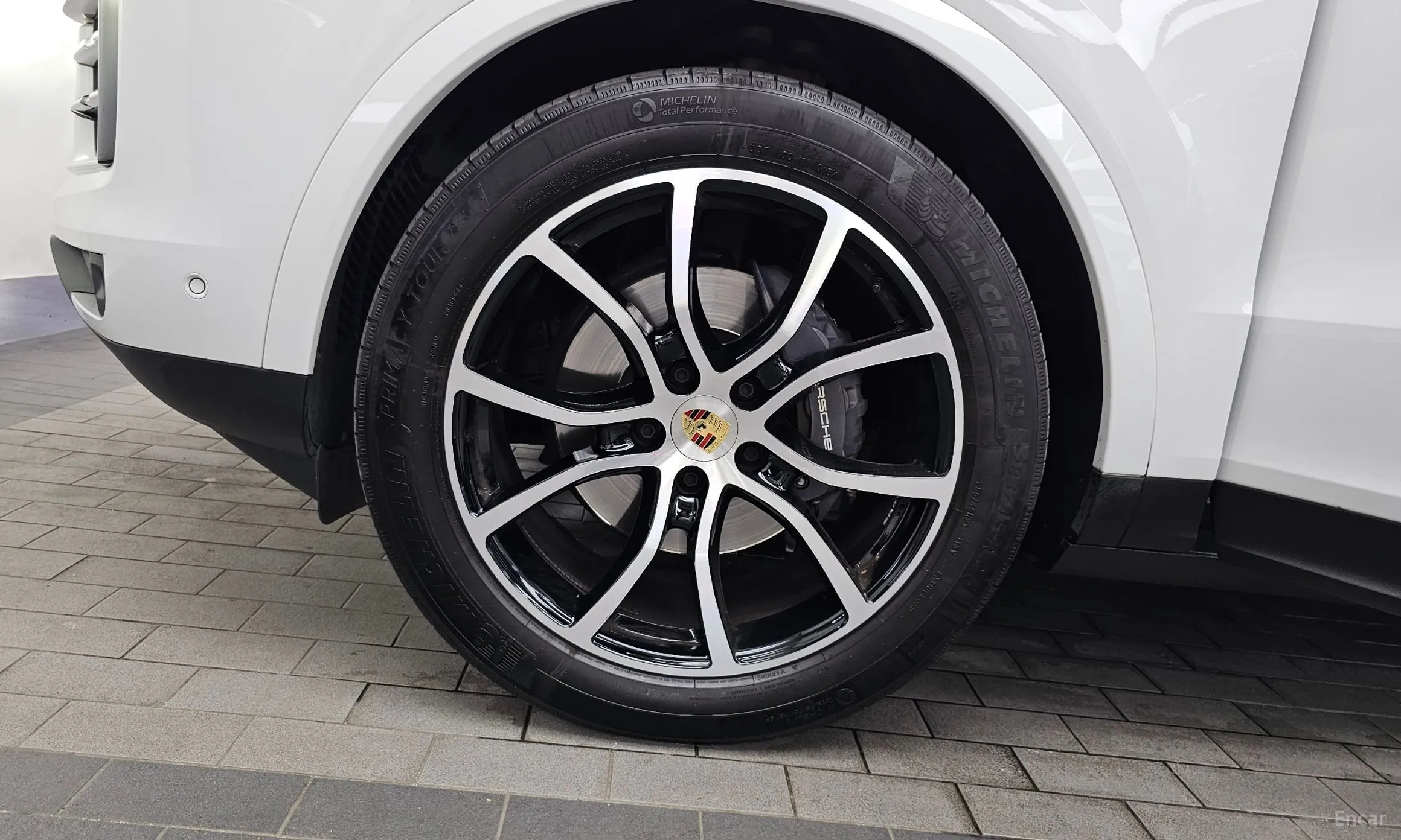 Porsche Cayenne (PO536) превью 5