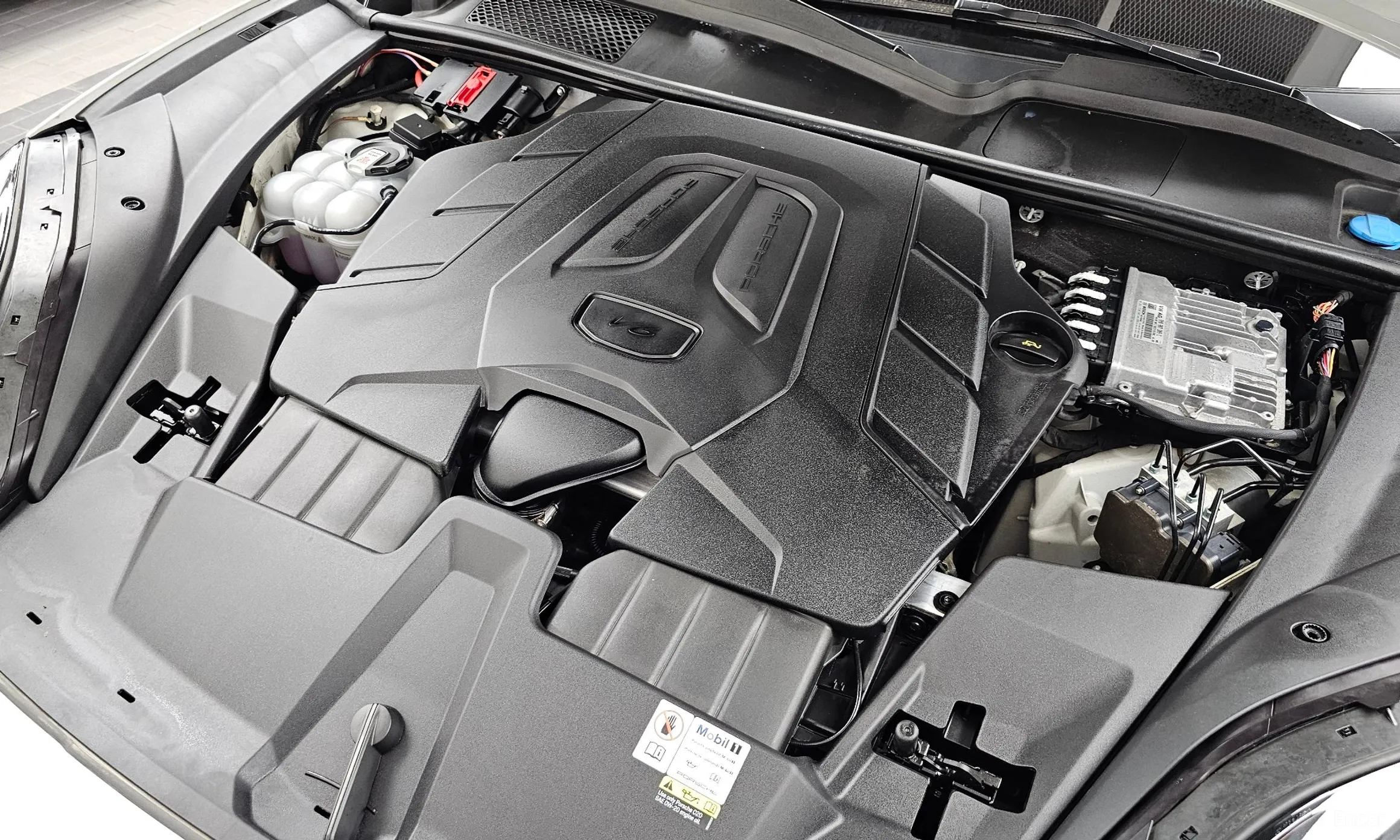 Porsche Cayenne (PO536) превью 6