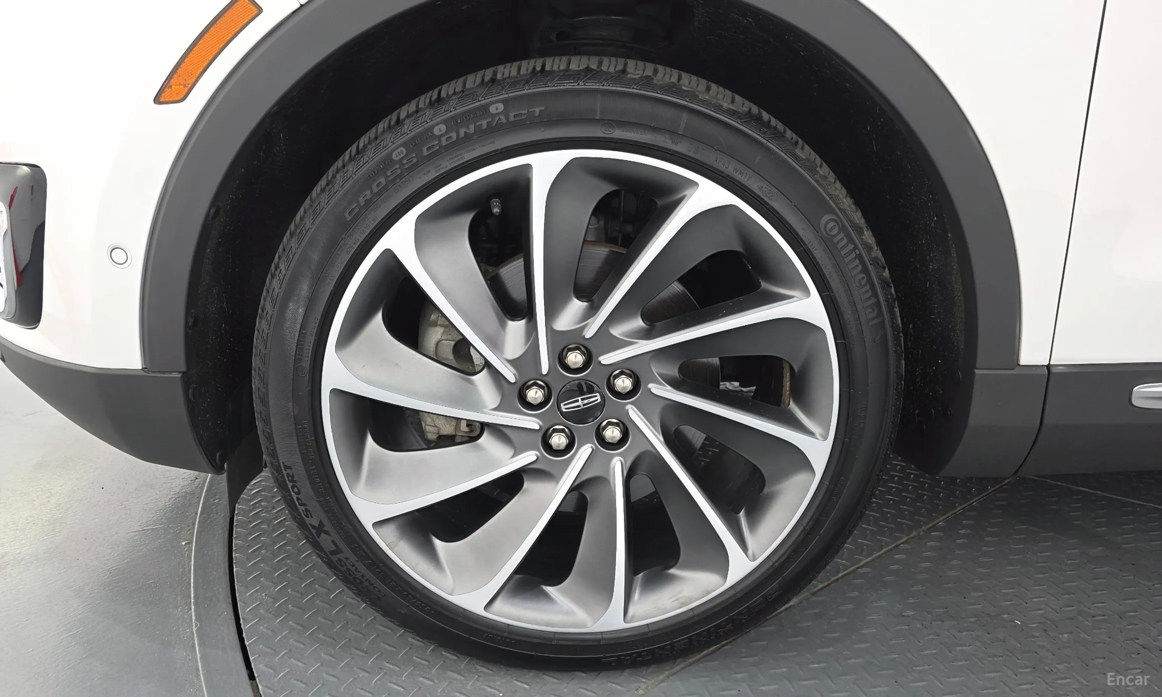 Lincoln Nautilus Gen 1 превью 5