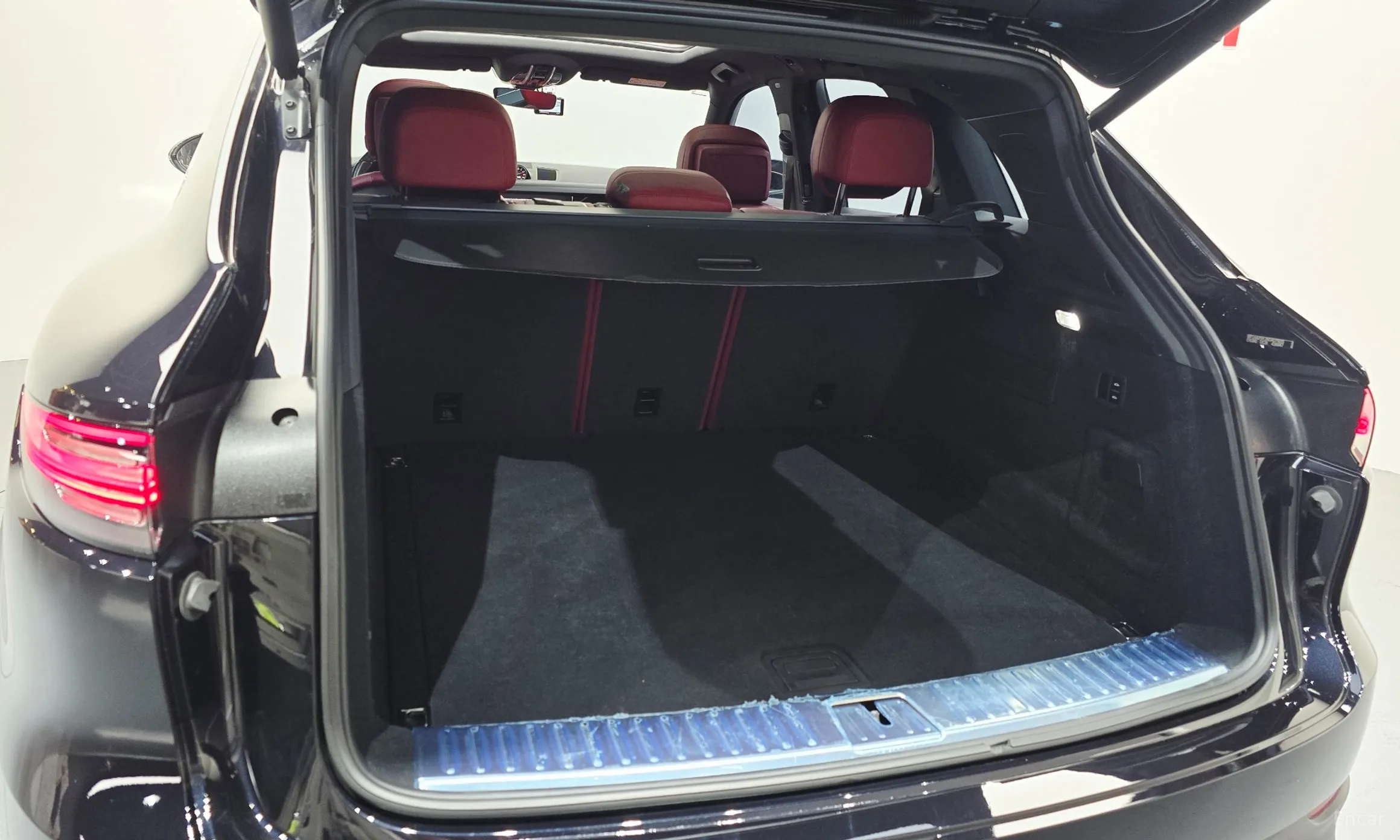 Porsche Cayenne (PO536) превью 19